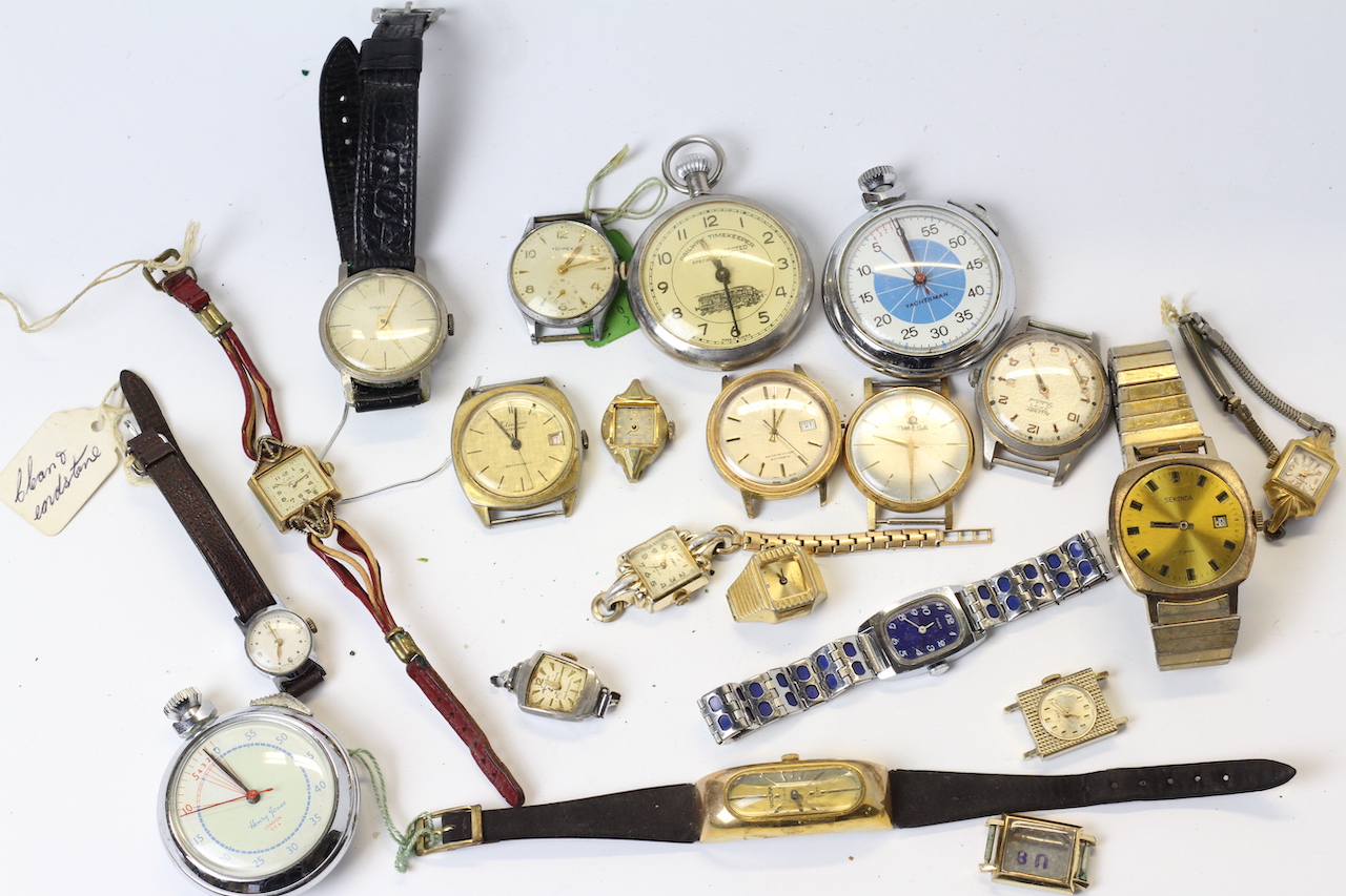 * TO BE SOLD WITHOUT RESERVE* A COLLECTION OF VINTAGE WATCHES (21) INCLUDING; vintage art deco - Image 2 of 3
