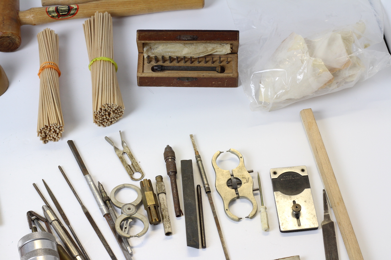 * TO BE SOLD WITHOUT RESERVE* A box of watch makers tools including vintage tools, clamps, files, - Image 5 of 5