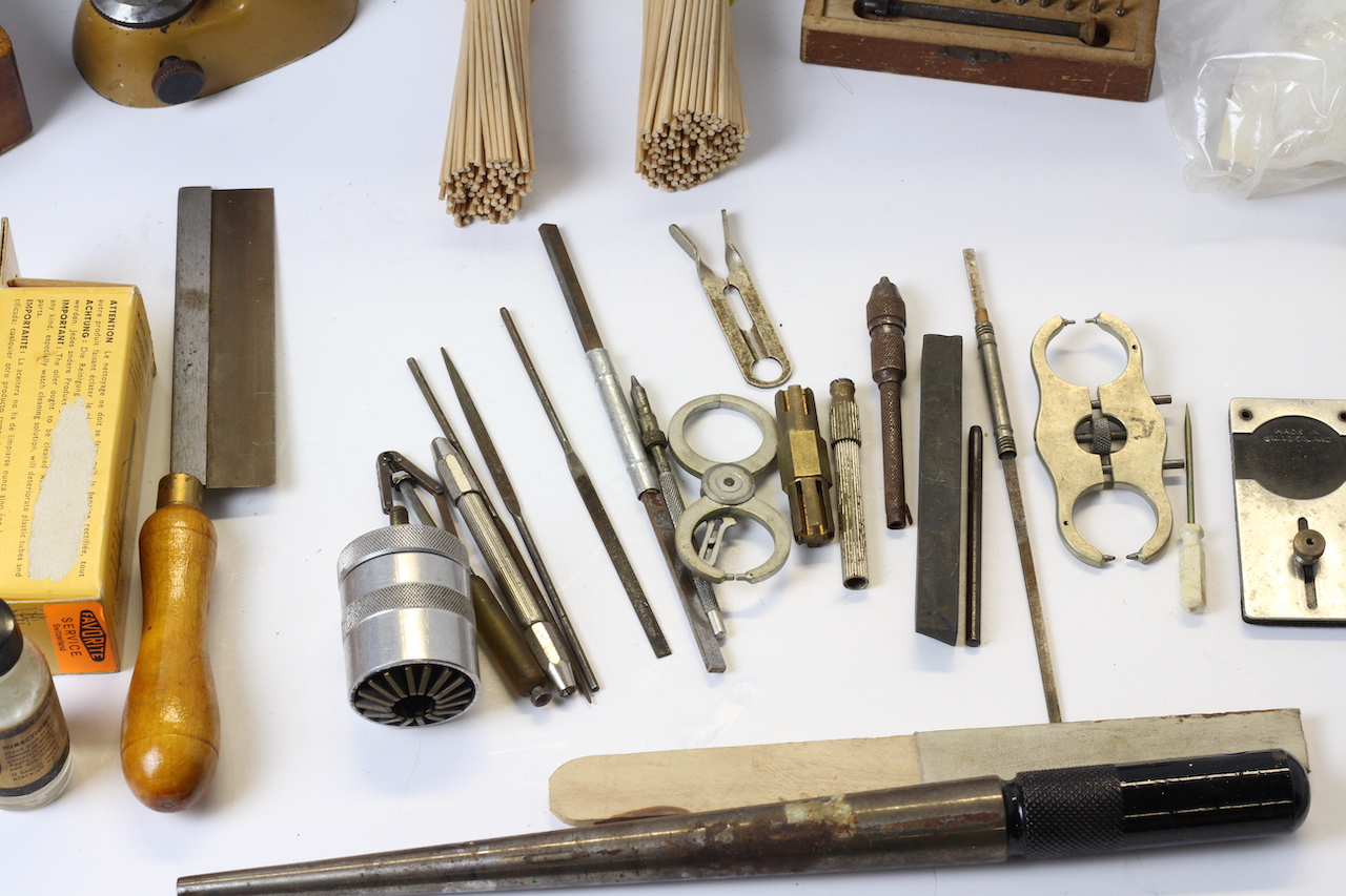 * TO BE SOLD WITHOUT RESERVE* A box of watch makers tools including vintage tools, clamps, files, - Image 2 of 5