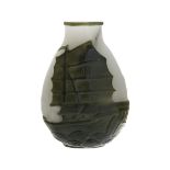 GREEN OVERLAY BEIJING GLASS SNUFF BOTTLE