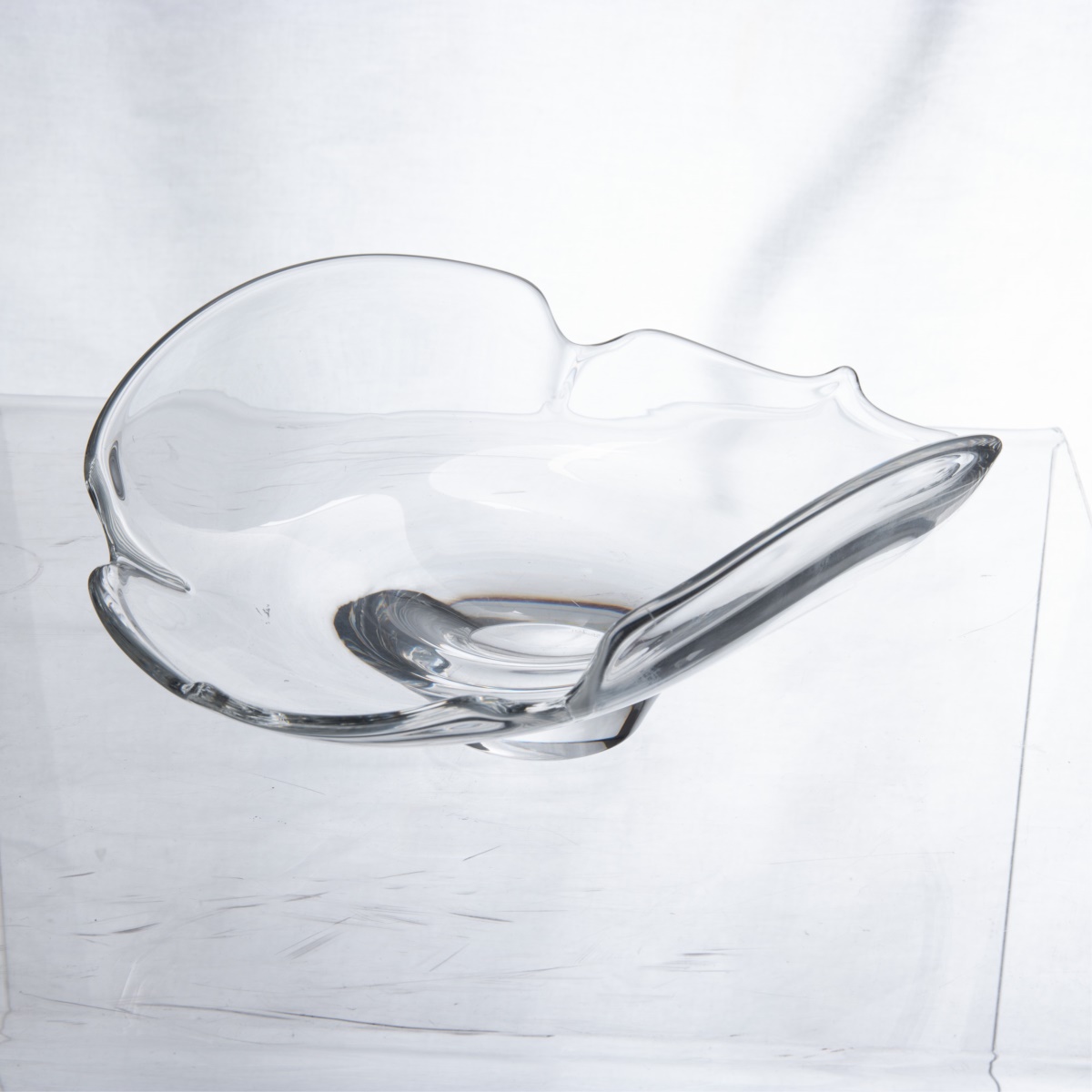 PAIR OF STEUBEN GLASS DISHES - Image 2 of 7