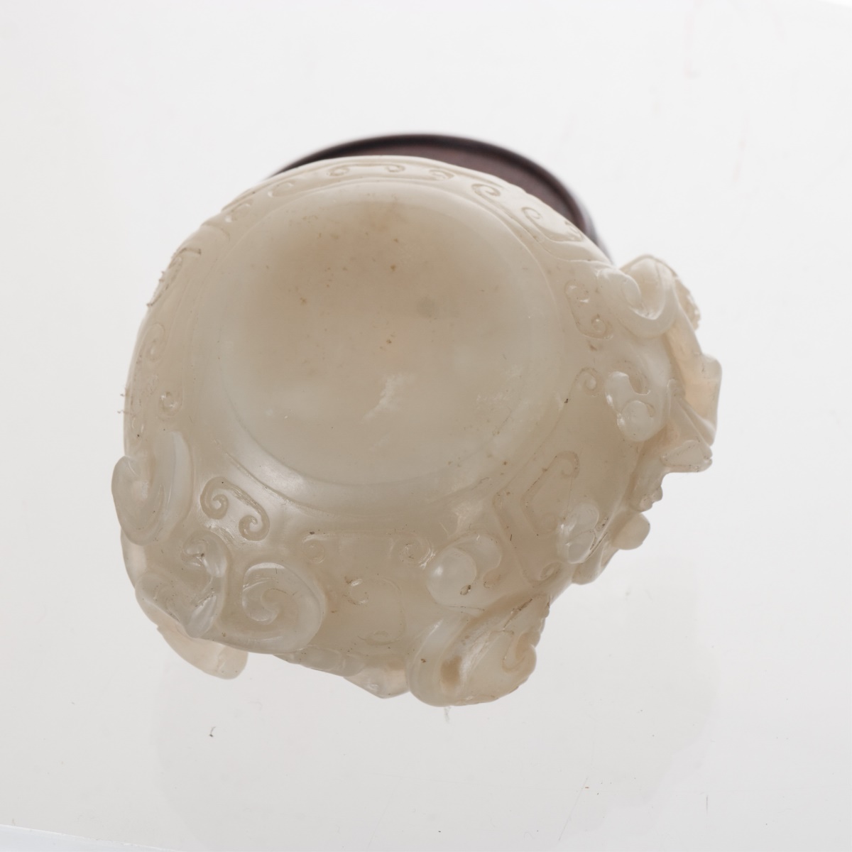 A WHITE JADE INKWELL WITH STAND - Image 4 of 12