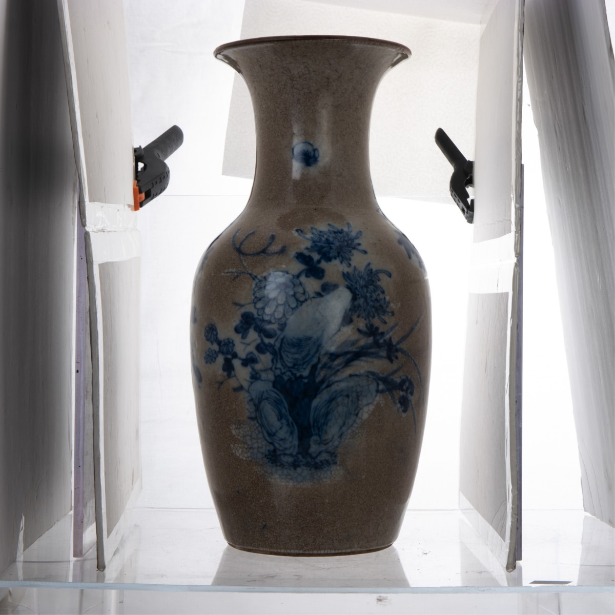 BLUE AND WHITE LONGEVITY VASE - Image 3 of 11