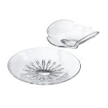 PAIR OF STEUBEN GLASS DISHES