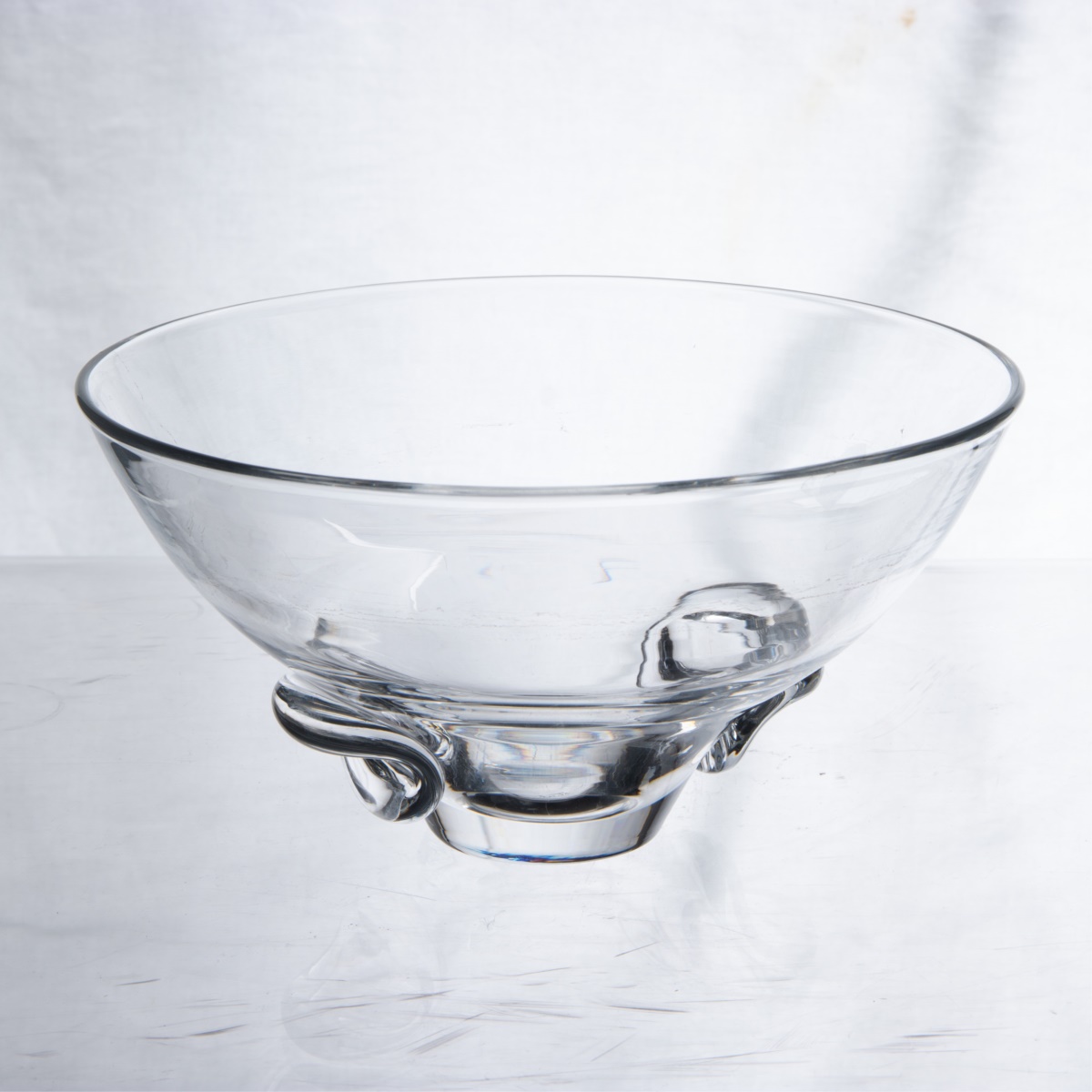 PAIR OF STUBEN GLASS BOWLS - Image 2 of 7