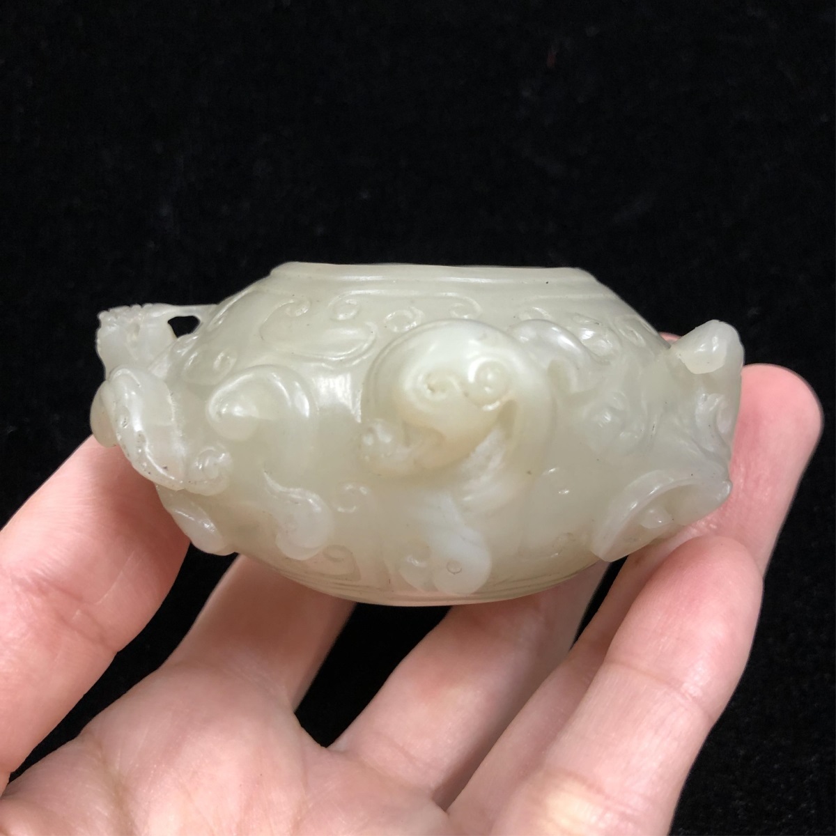 A WHITE JADE INKWELL WITH STAND - Image 10 of 12