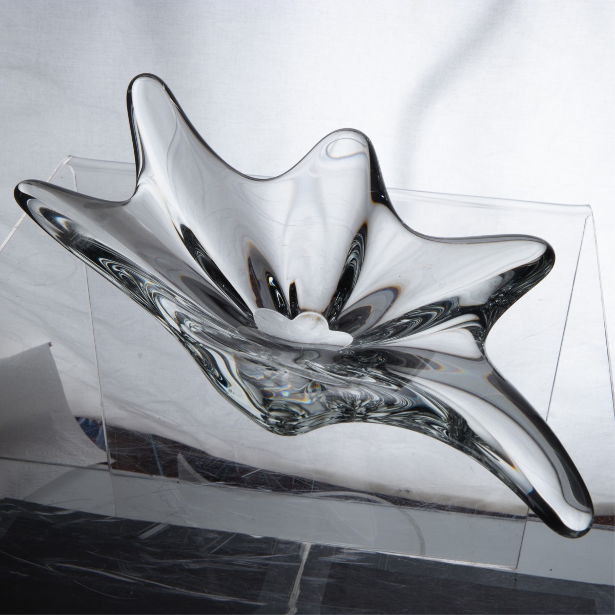 PAIR OF BACCARAT CRYSTAL SPLASH DISHES - Image 2 of 7