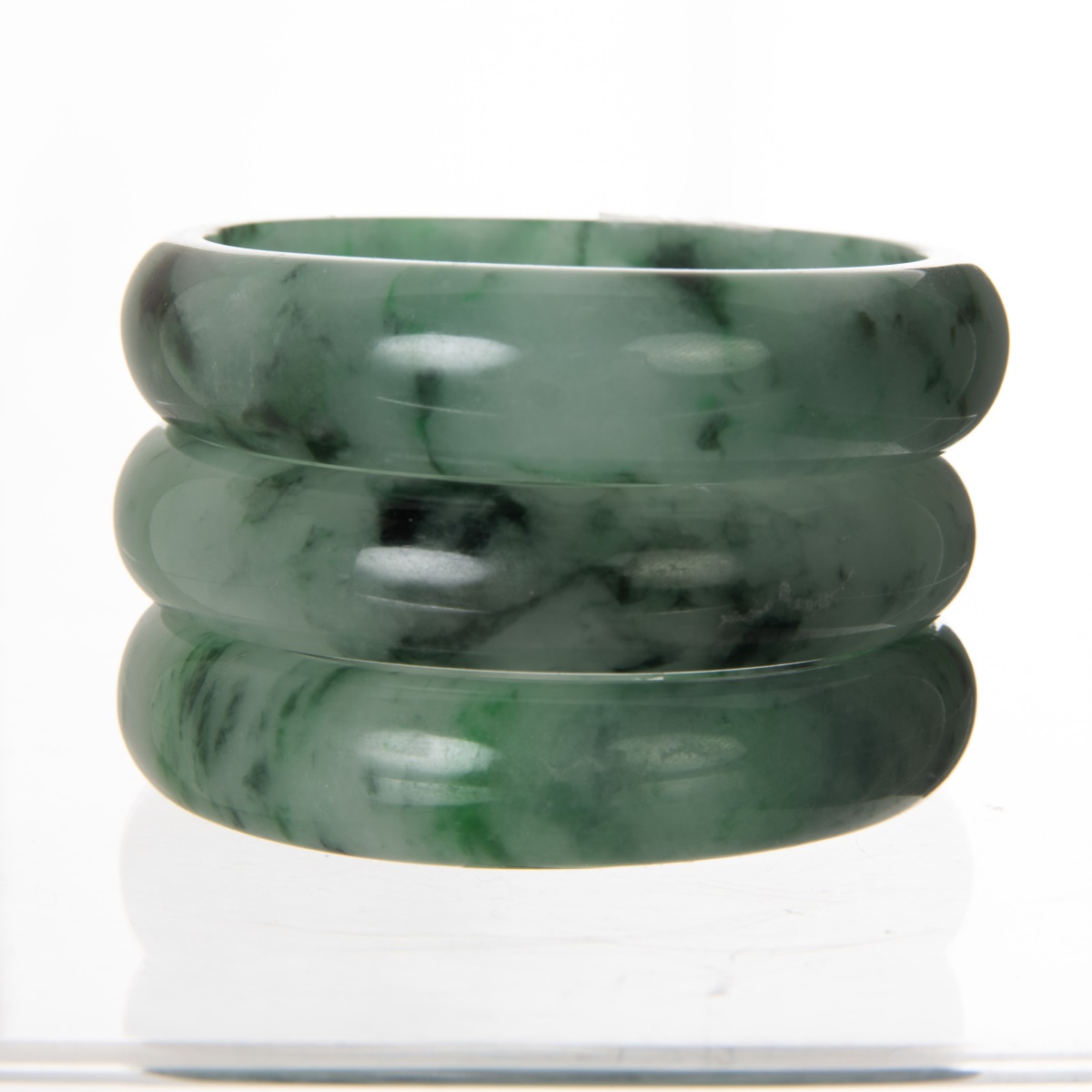 SET OF THREE JADE BANGLES - Image 2 of 6