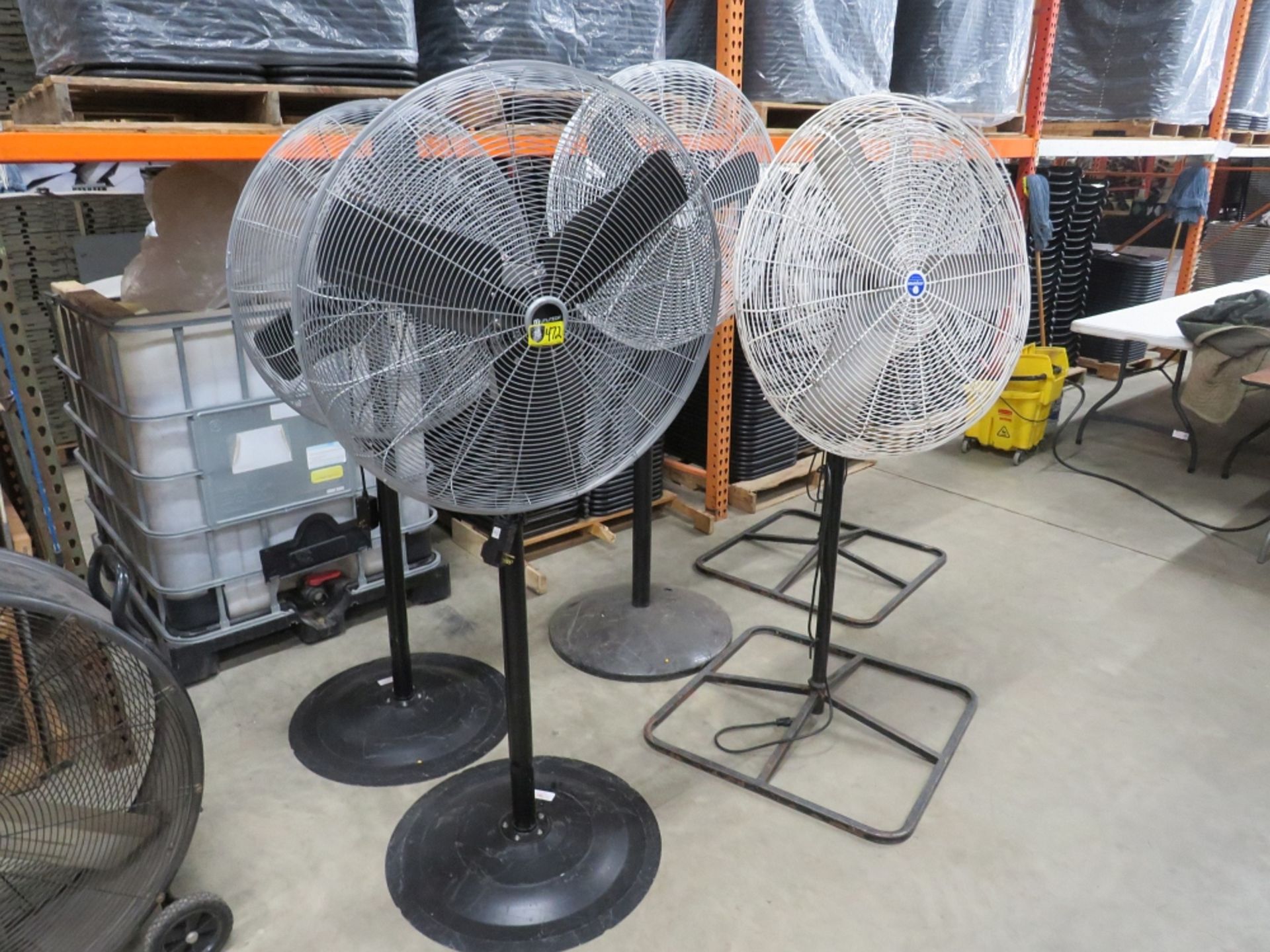 UTILITECH FANS-30" PEDESTAL