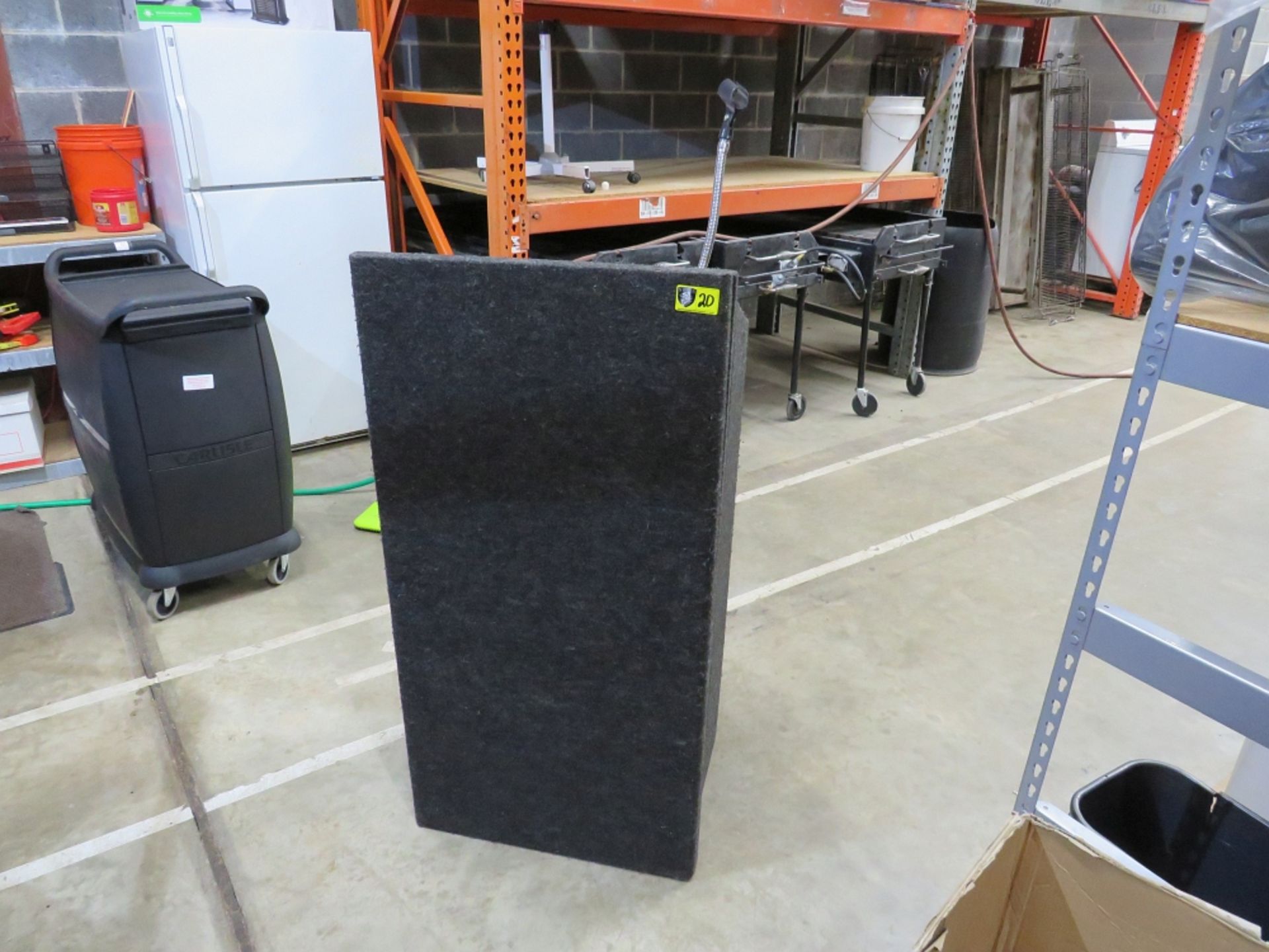 SOUNDCRAFT LECTERN-CHARCOAL GRAY CARPET (NO SOUND)