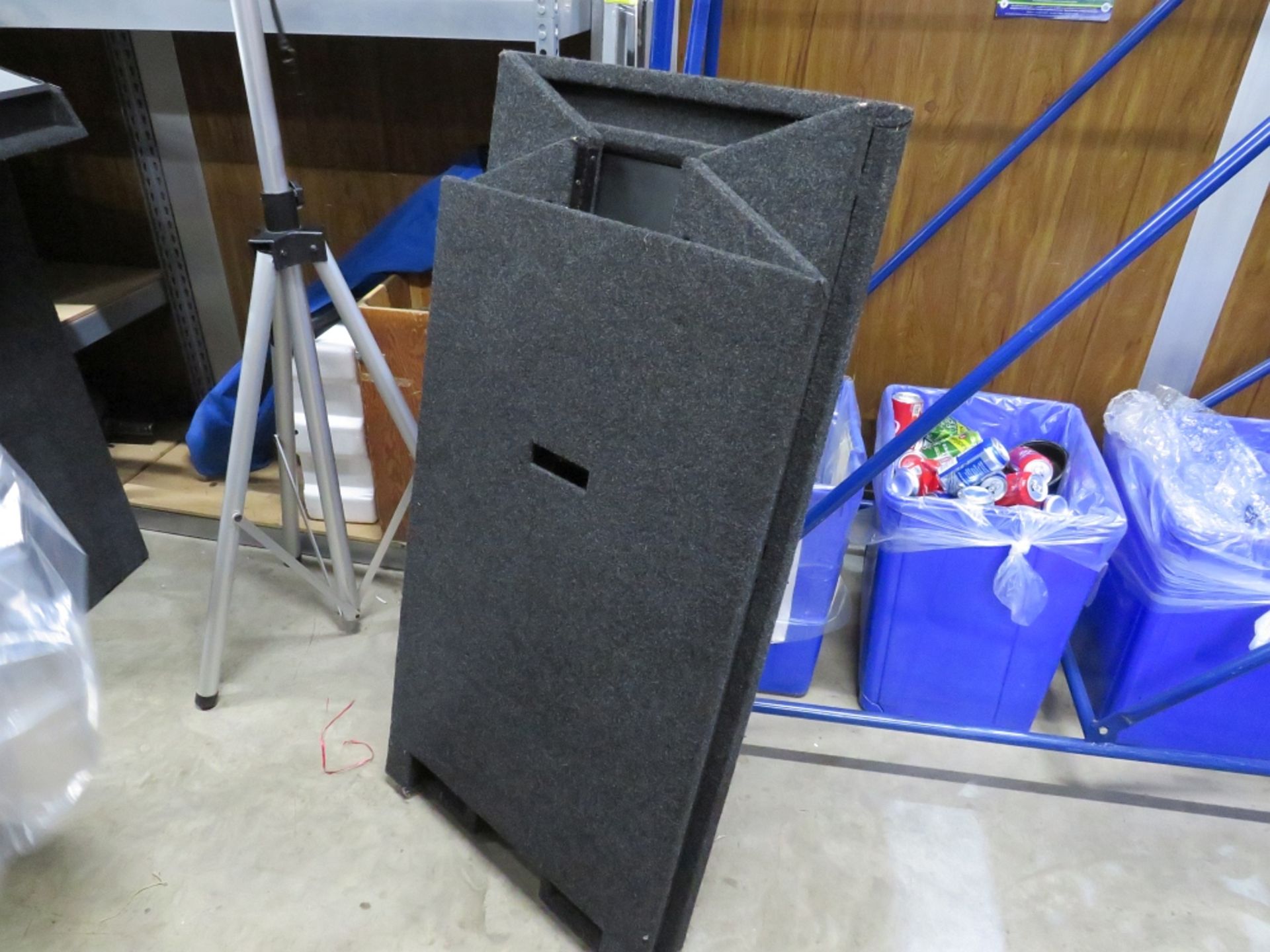 SOUNDCRAFT LECTERN-CHARCOAL GRAY CARPET (NO SOUND) - Image 3 of 3