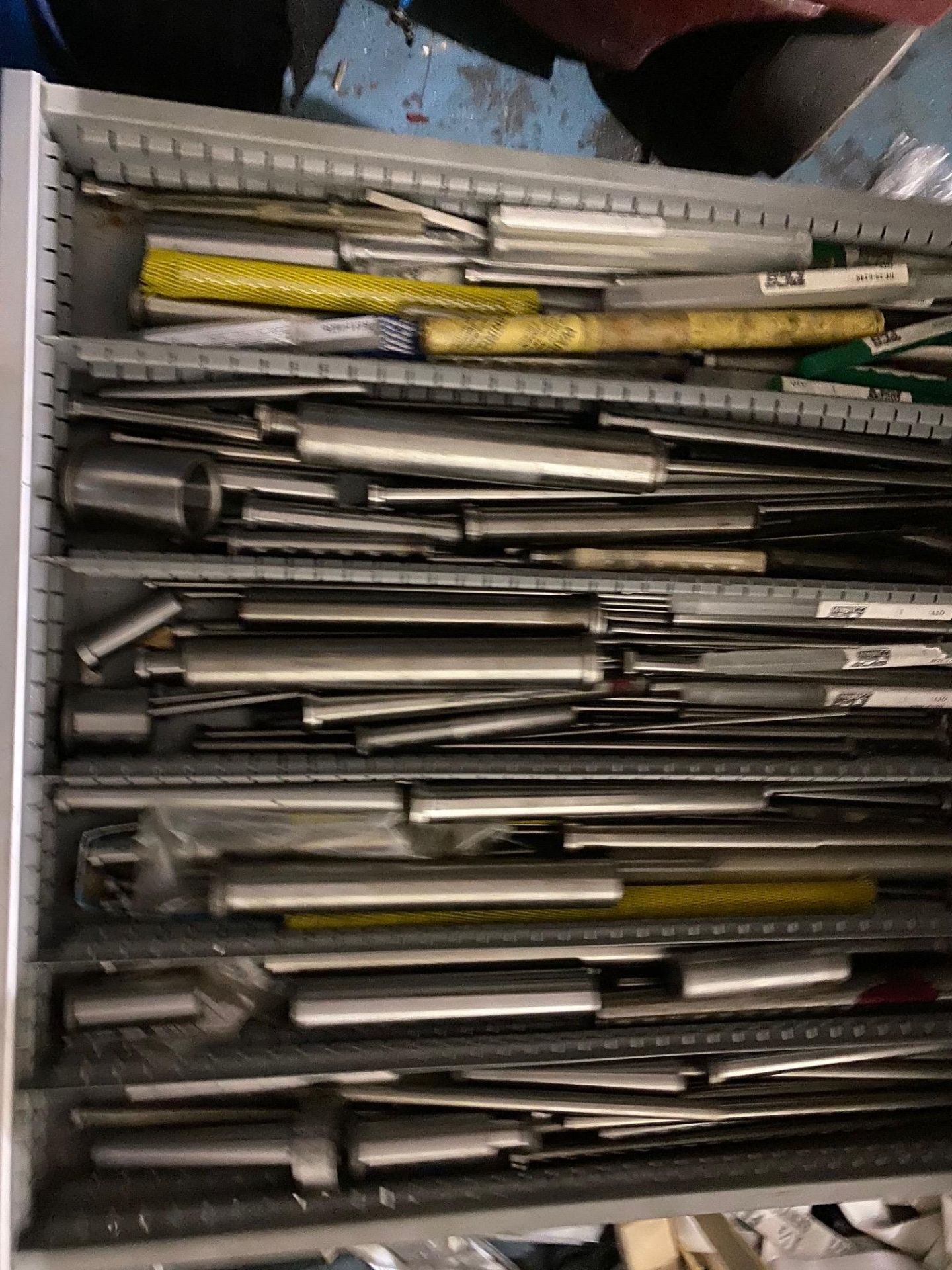 Lot of tool cabinets with contents - Image 9 of 18