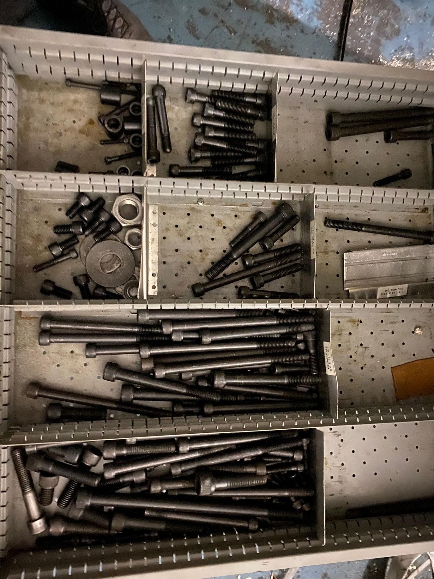 Lot of tool cabinets with contents - Image 4 of 18