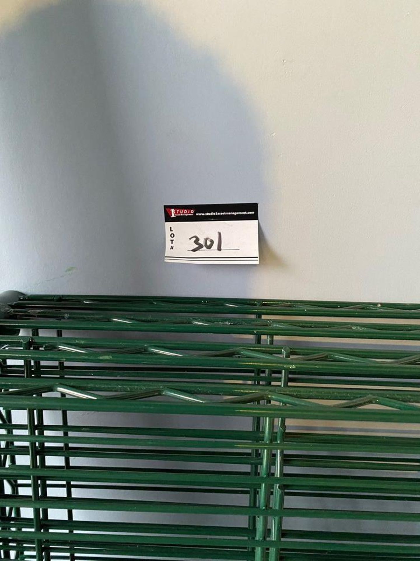 LOT METRO WIRE RACK - Image 2 of 3