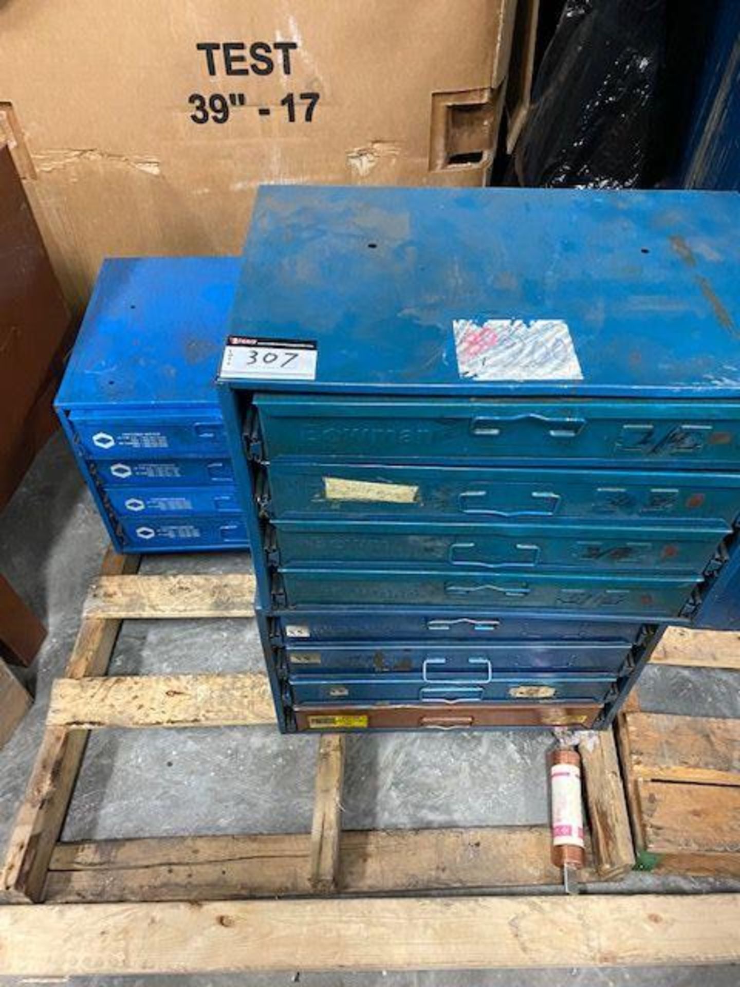 PARTS BIN (SMALL) - Image 5 of 6