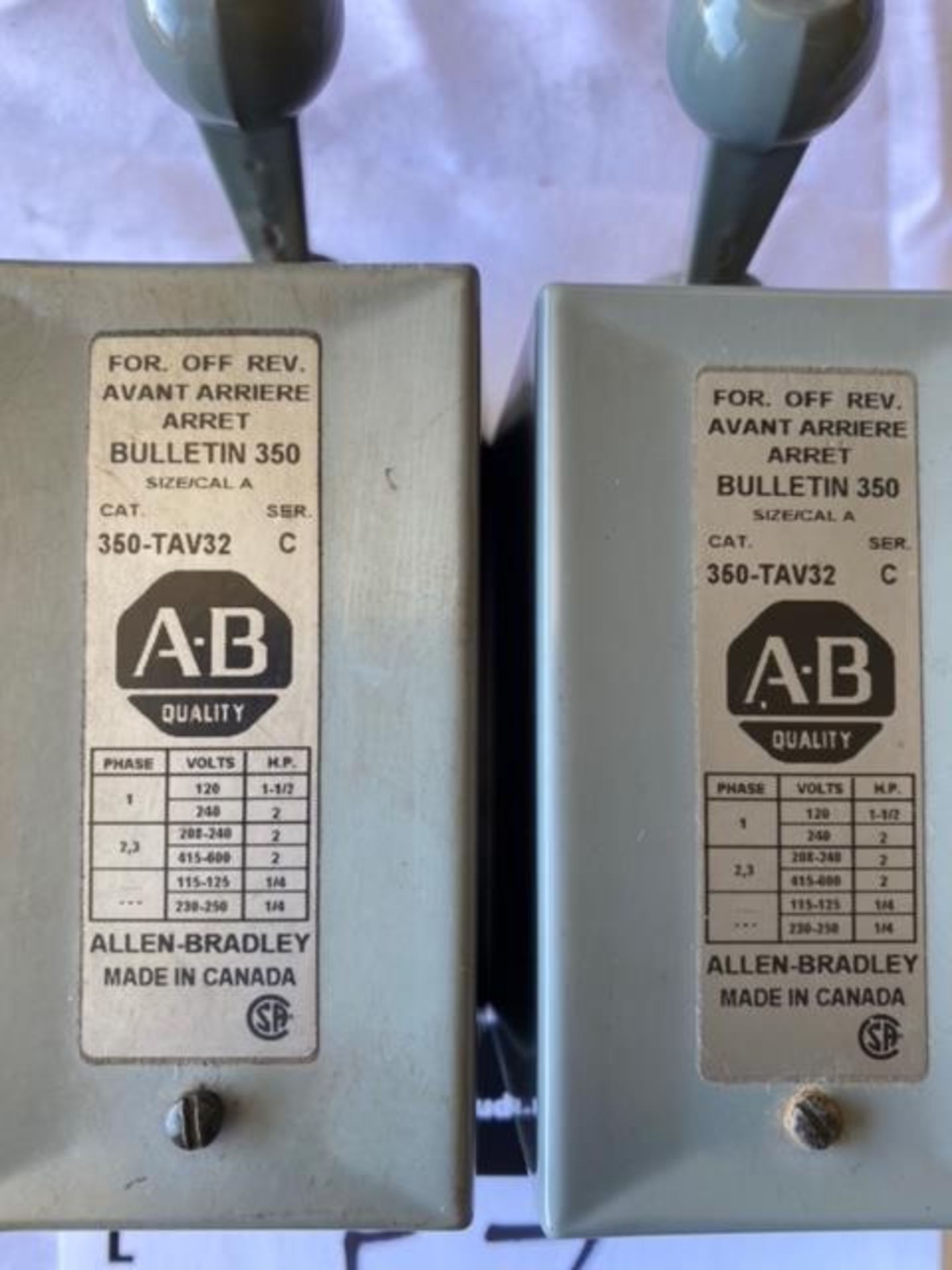 ALLEN BRADLEY REVERSNG SWITCHES - Image 2 of 3