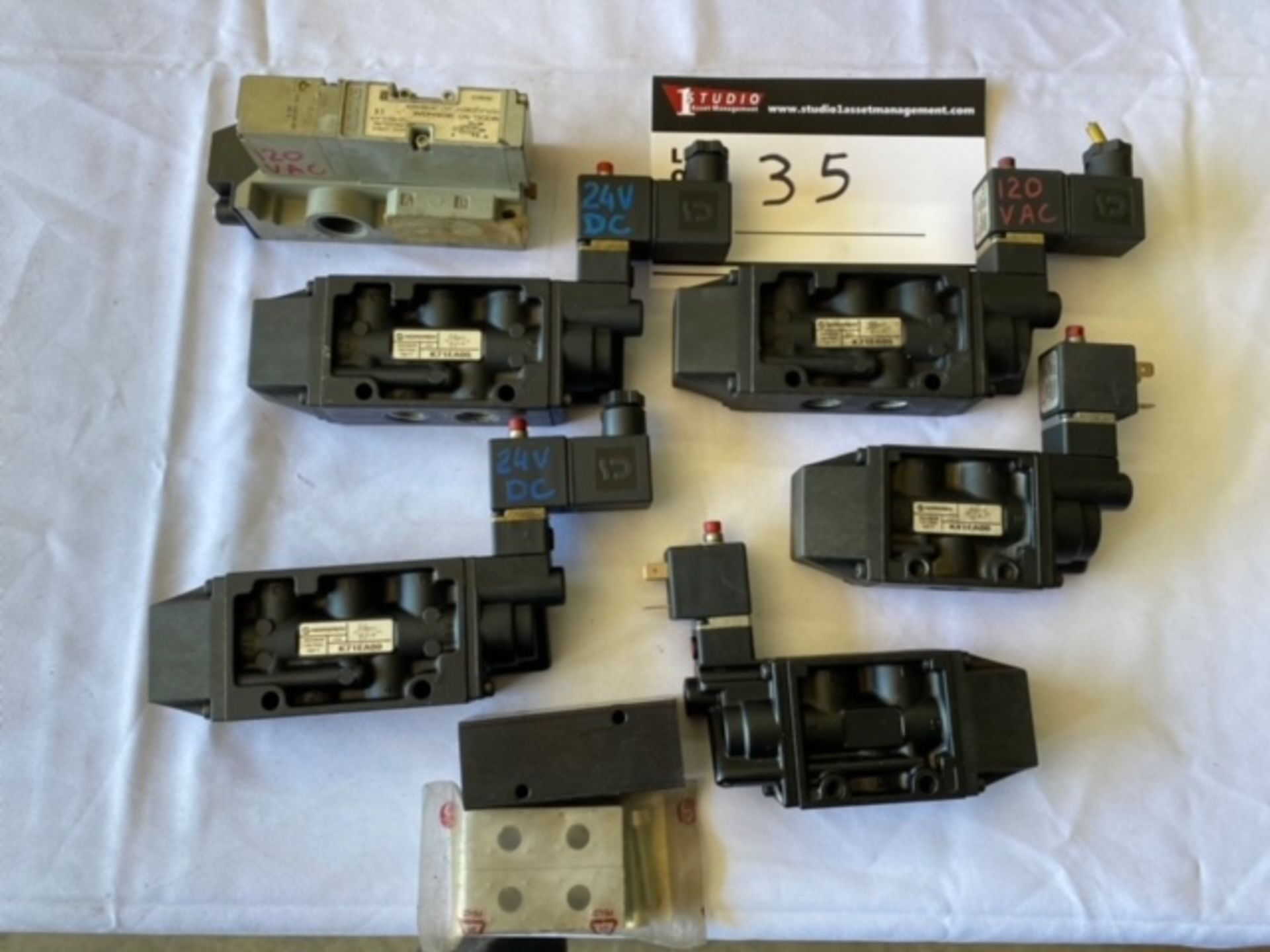 LOT OF ASSORTED 120V AND 24V AIR SOLENOIDS - Image 2 of 7