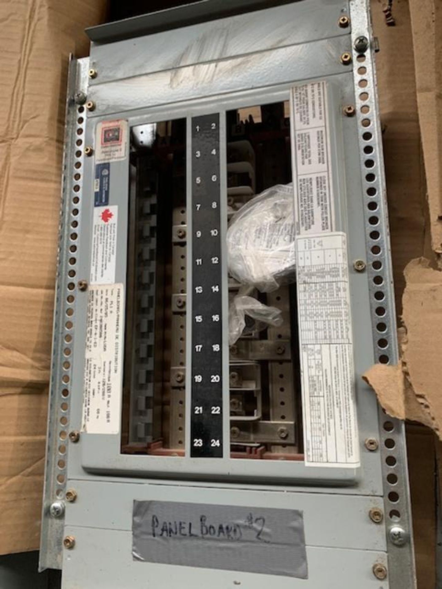 CUTLER-HAMMER POWR LINE , 100 AMP , 120-208 VOLT , 24 CIRCUIT, 20” X 48” X 6”, NEW UNUSED , - Image 2 of 4