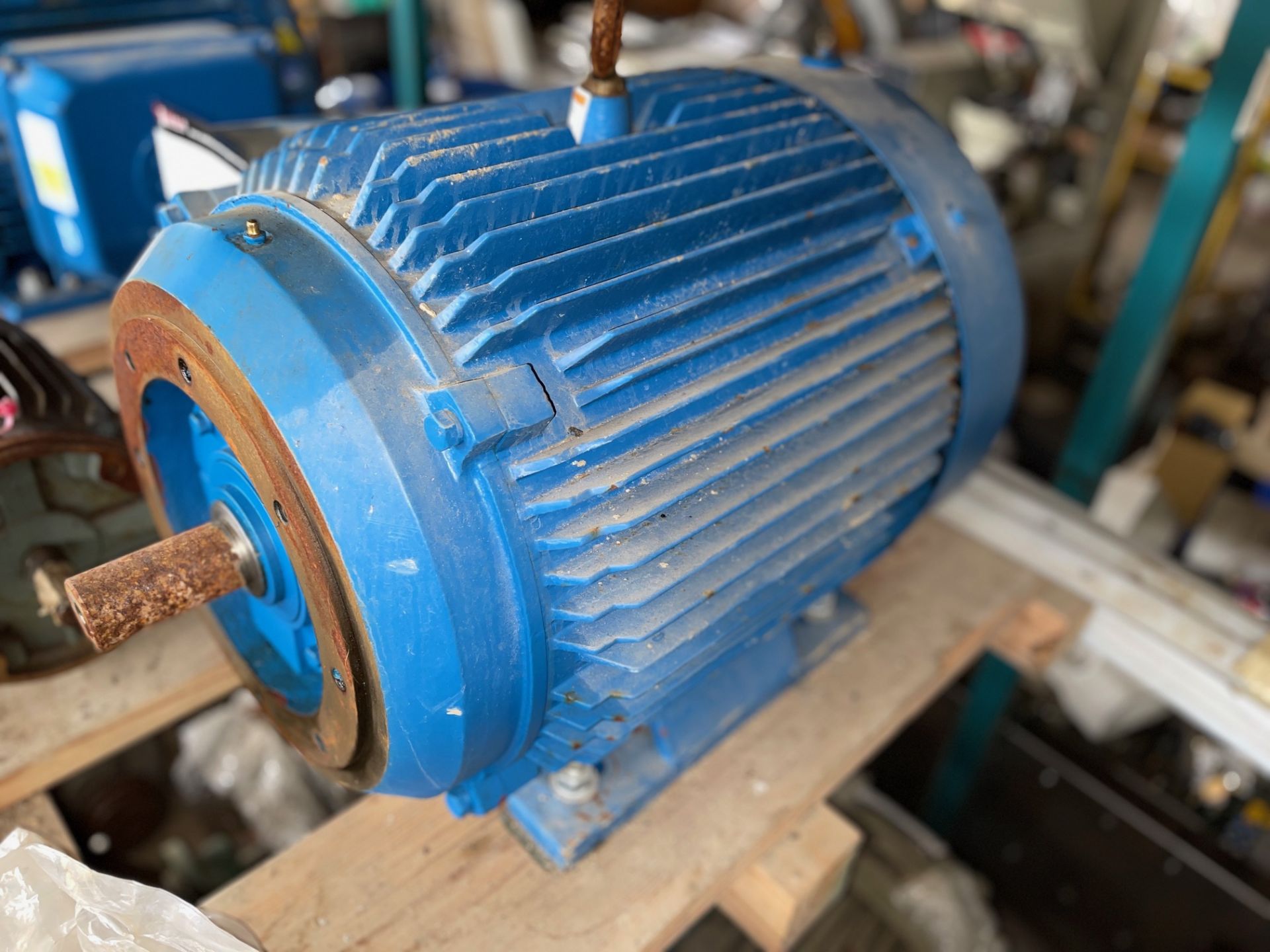 75 HP ELECTRIC MOTOR, 230/460 VOLTS, RIGGING FEE $50.00 - Image 3 of 4