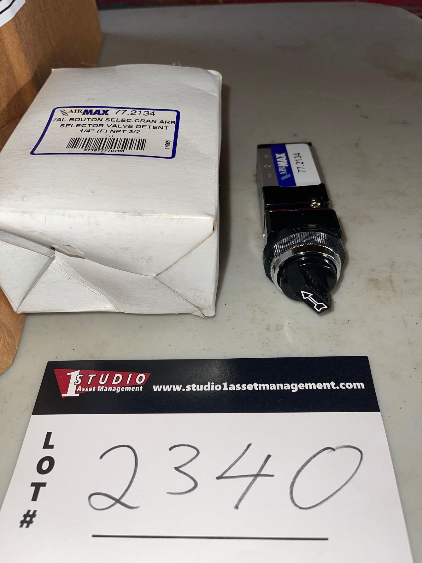 LOT/AIRMAX, SELECTOR VALVE DETENT, 1/4 NPT, PN 77–2134, 3 PORT, (12)