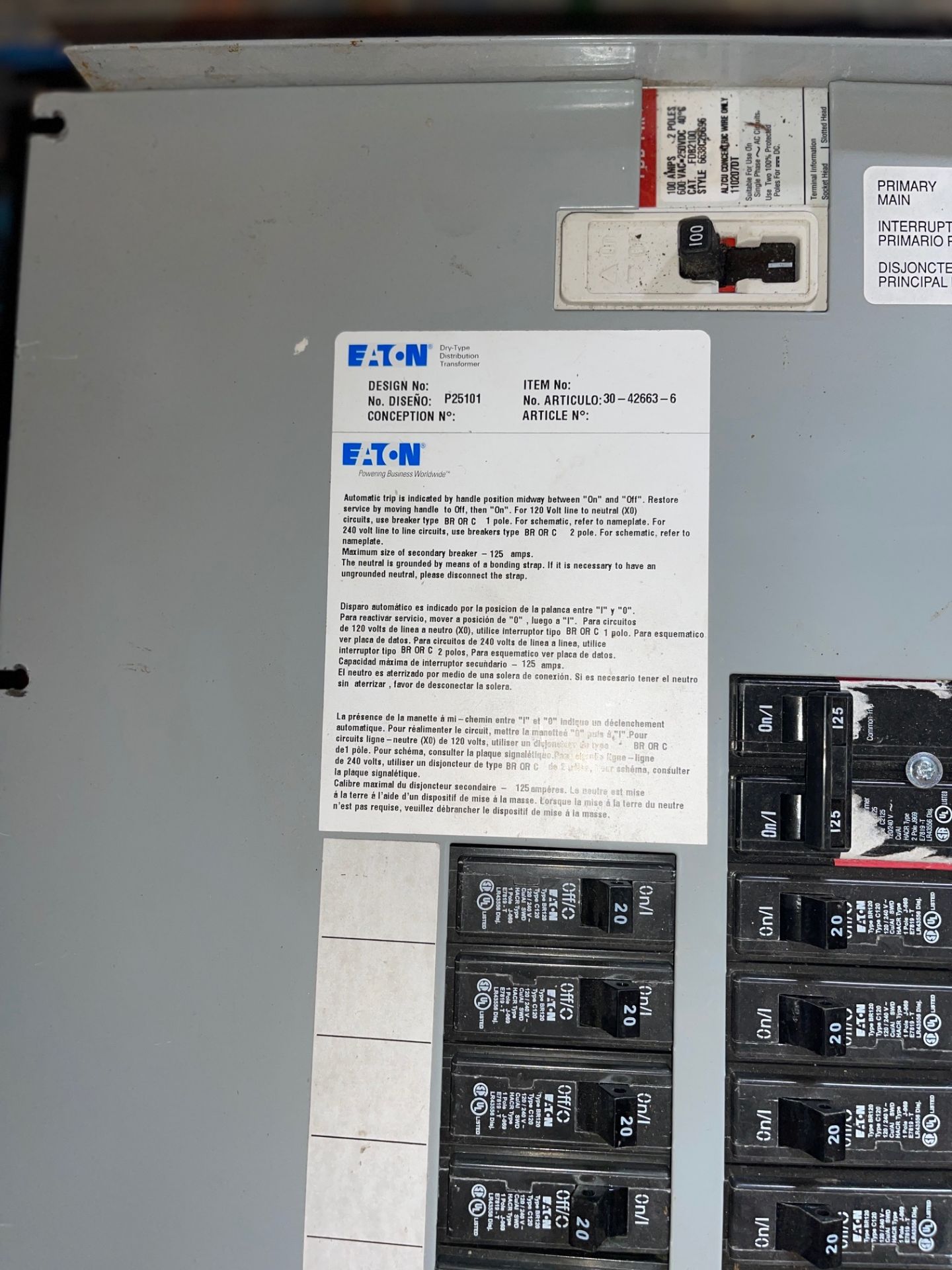 EATO PANEL 100 AMP MAIN INSERT, PN—P25101 26 CURCUITS, HAS 125 AMP SECONDARY MAIN, 16 X 20 AMP - Image 2 of 4