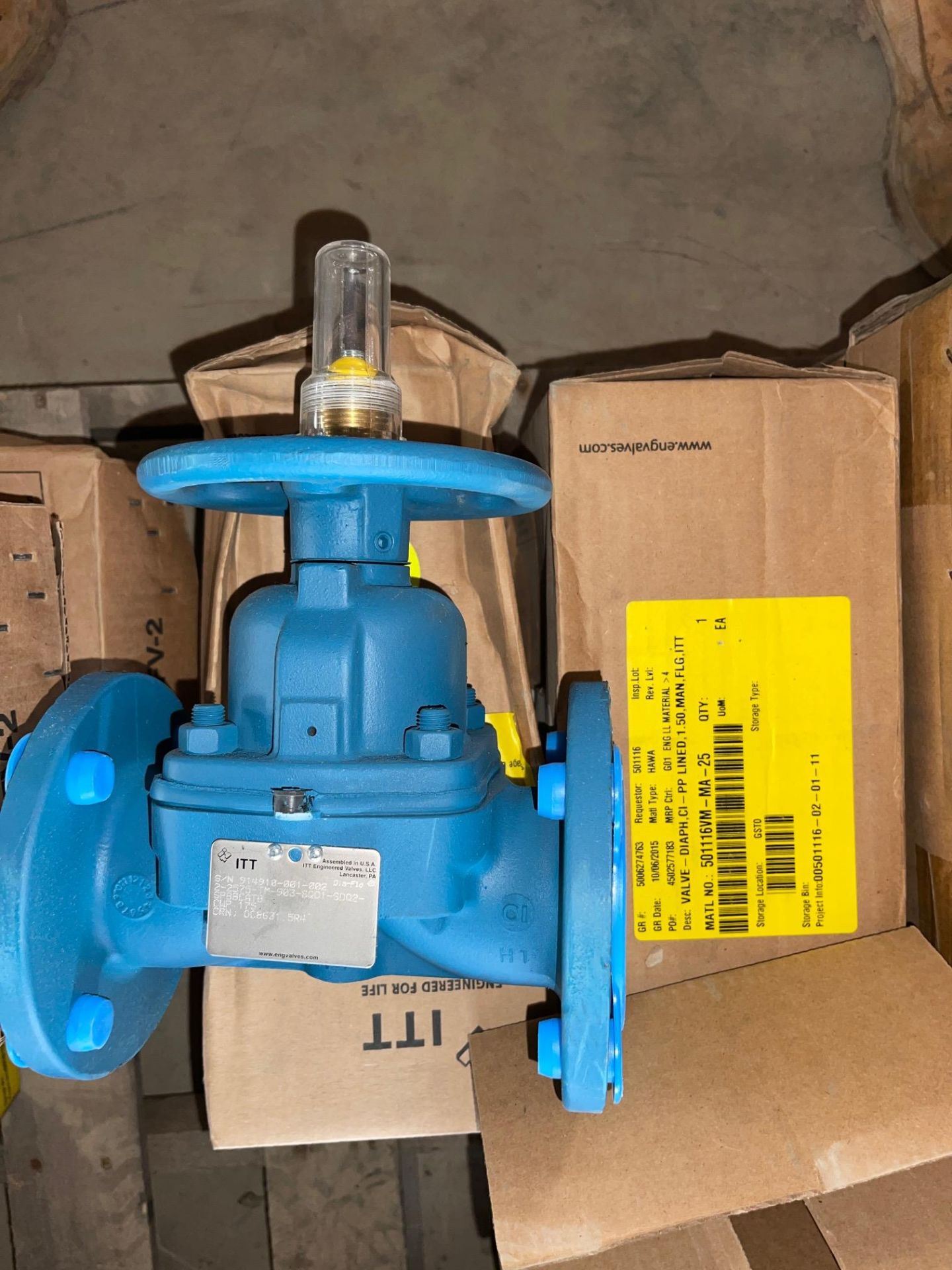 LOT OF DIAPHRAM VALVES, 1 ½” WITH FLANGE 4 BOLTS, DIAMETER FLOW, CRN-0C8631 5R4 HAND WHEEL OPERATED