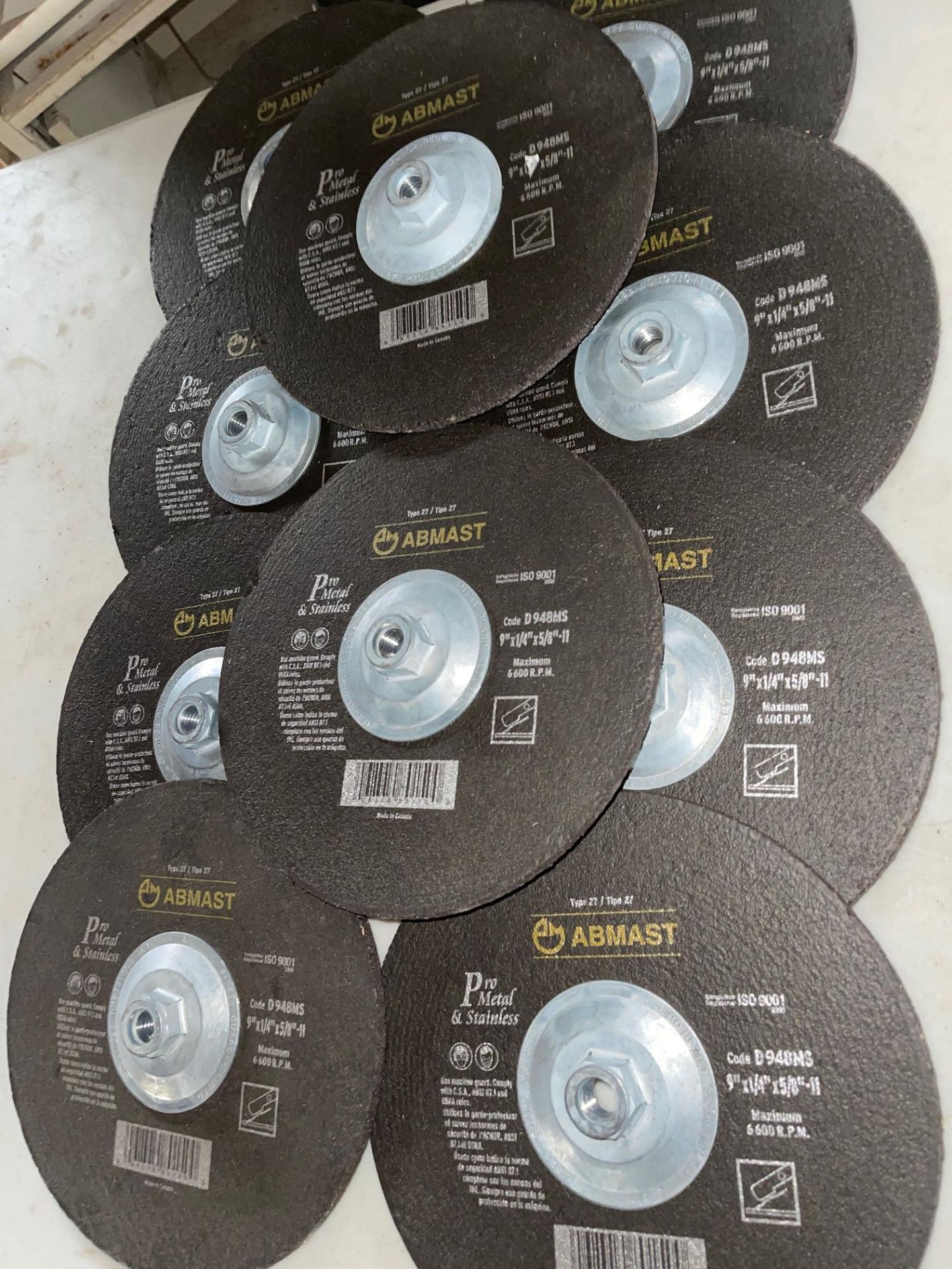LOT OF ABMAST GRINDING WHEELS, QTY 10, 9" X 1/4" X 5/8" THREAD - Image 3 of 4