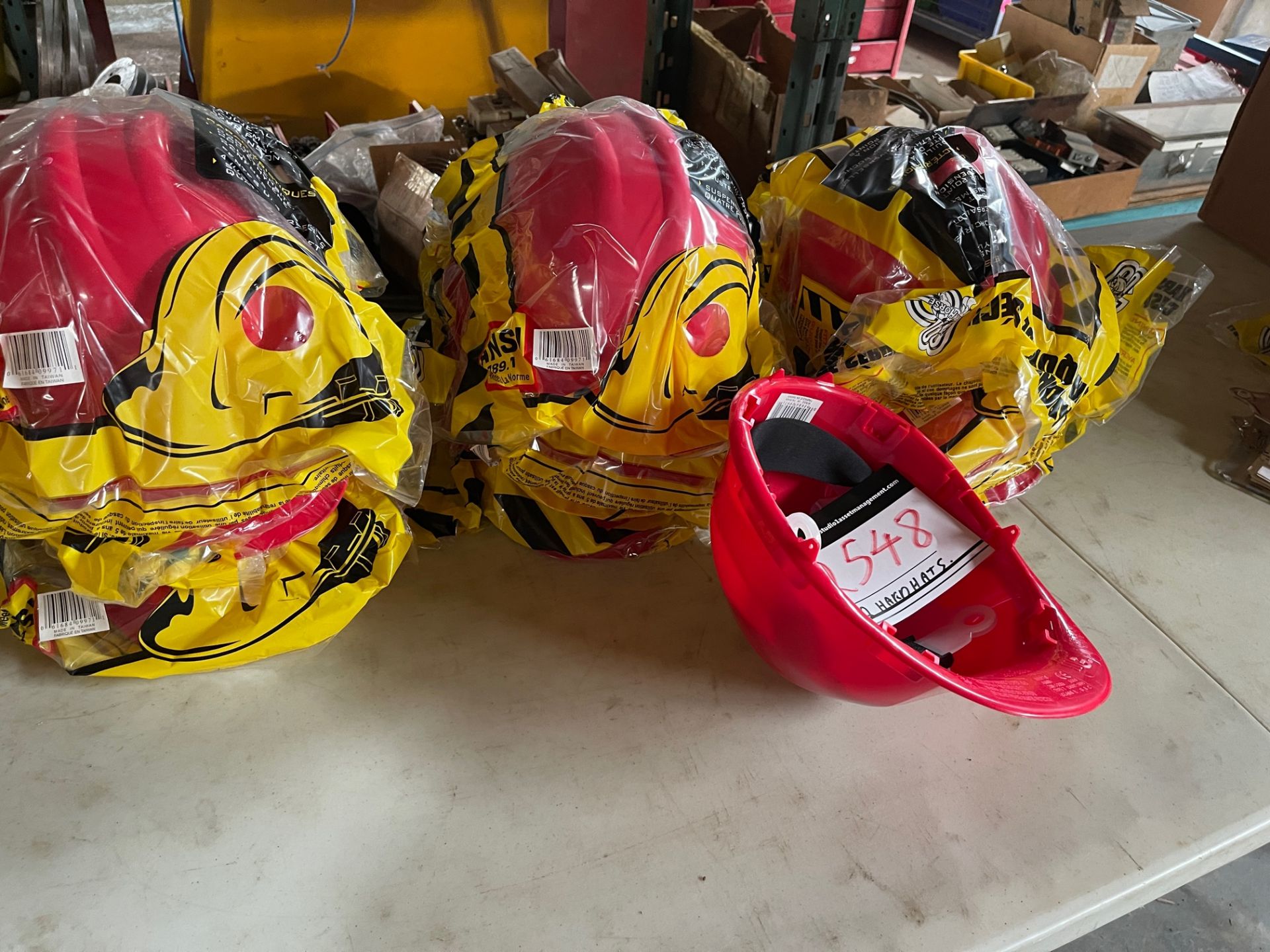 LOT/ (12) RED HARD HATS