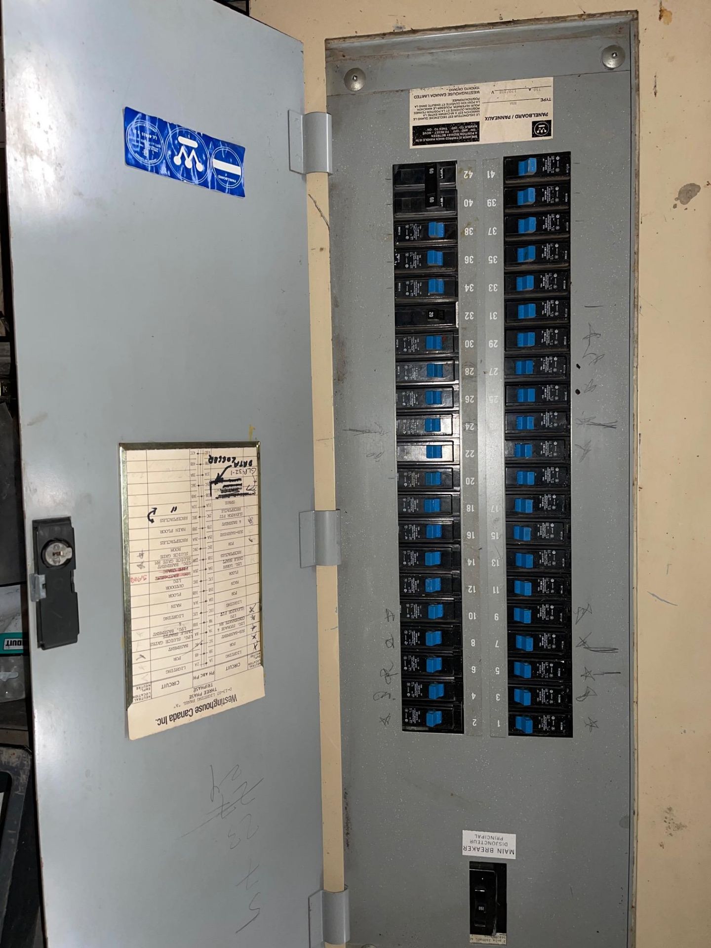 WESTINGHOUSE 150 AMP, 42 CIRCUIT BREAKERS, PANEL IS FULL, (1)20 SINGLE, (1)60 DOUBLE, 39×15 AMP - Image 4 of 5