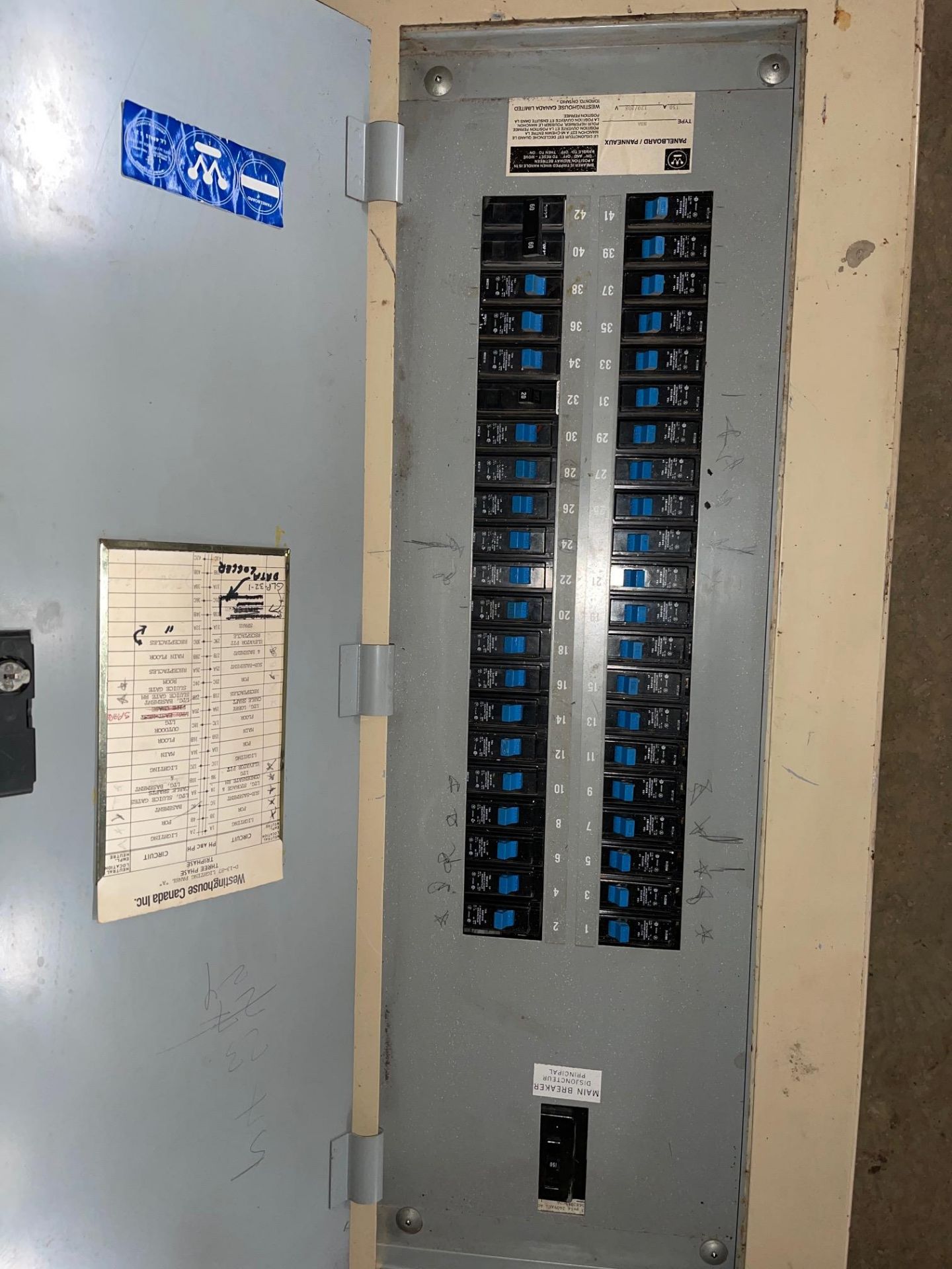 WESTINGHOUSE 150 AMP, 42 CIRCUIT BREAKERS, PANEL IS FULL, (1)20 SINGLE, (1)60 DOUBLE, 39×15 AMP - Image 3 of 5