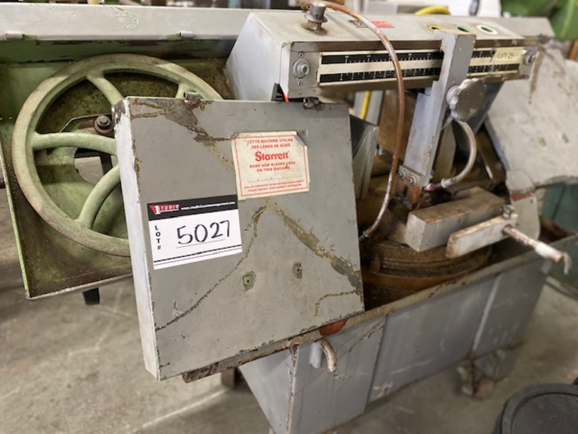 HORIZONTAL BAND SAW (AS IS WHERE IS) 220/240 VOLT, 6/13 AMPS - Image 5 of 5