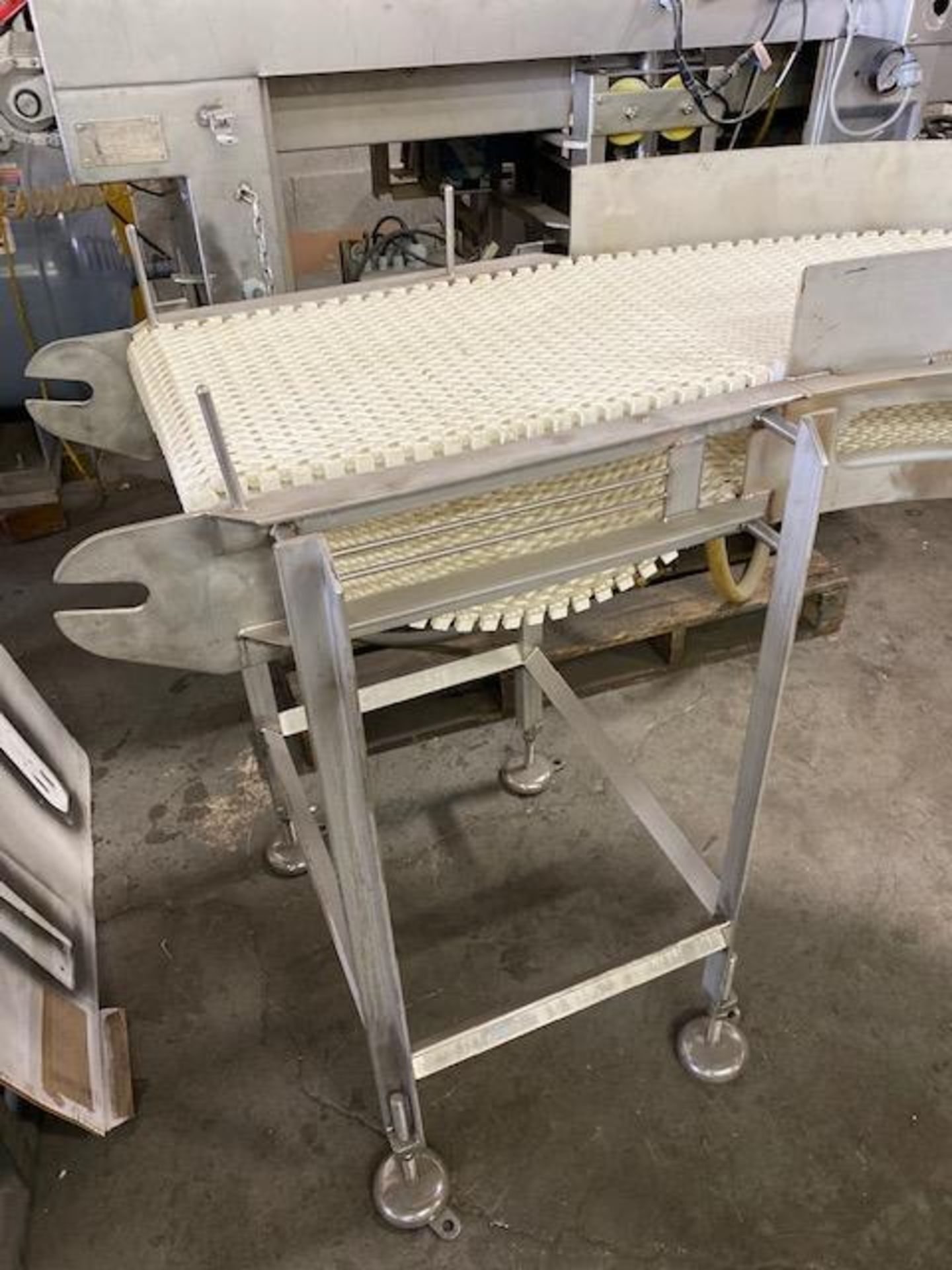 SEMI-CIRCLE CONVEYOR BELT, TRI-ELECTRIC SOLUTIONS (9'L X 17"W) - Image 6 of 8