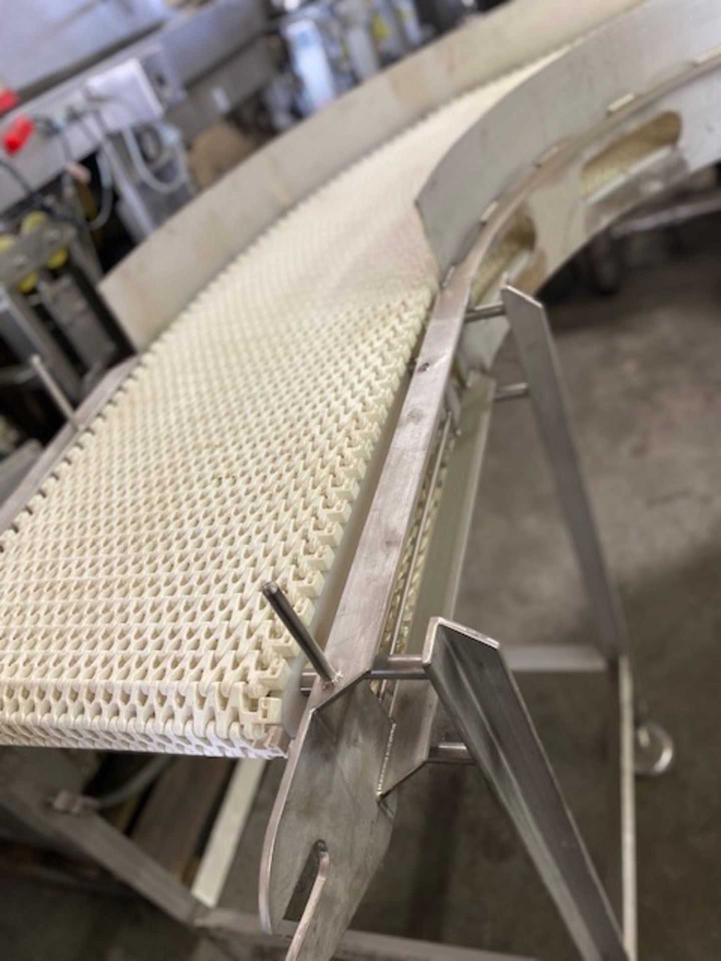 SEMI-CIRCLE CONVEYOR BELT, TRI-ELECTRIC SOLUTIONS (9'L X 17"W) - Image 5 of 8