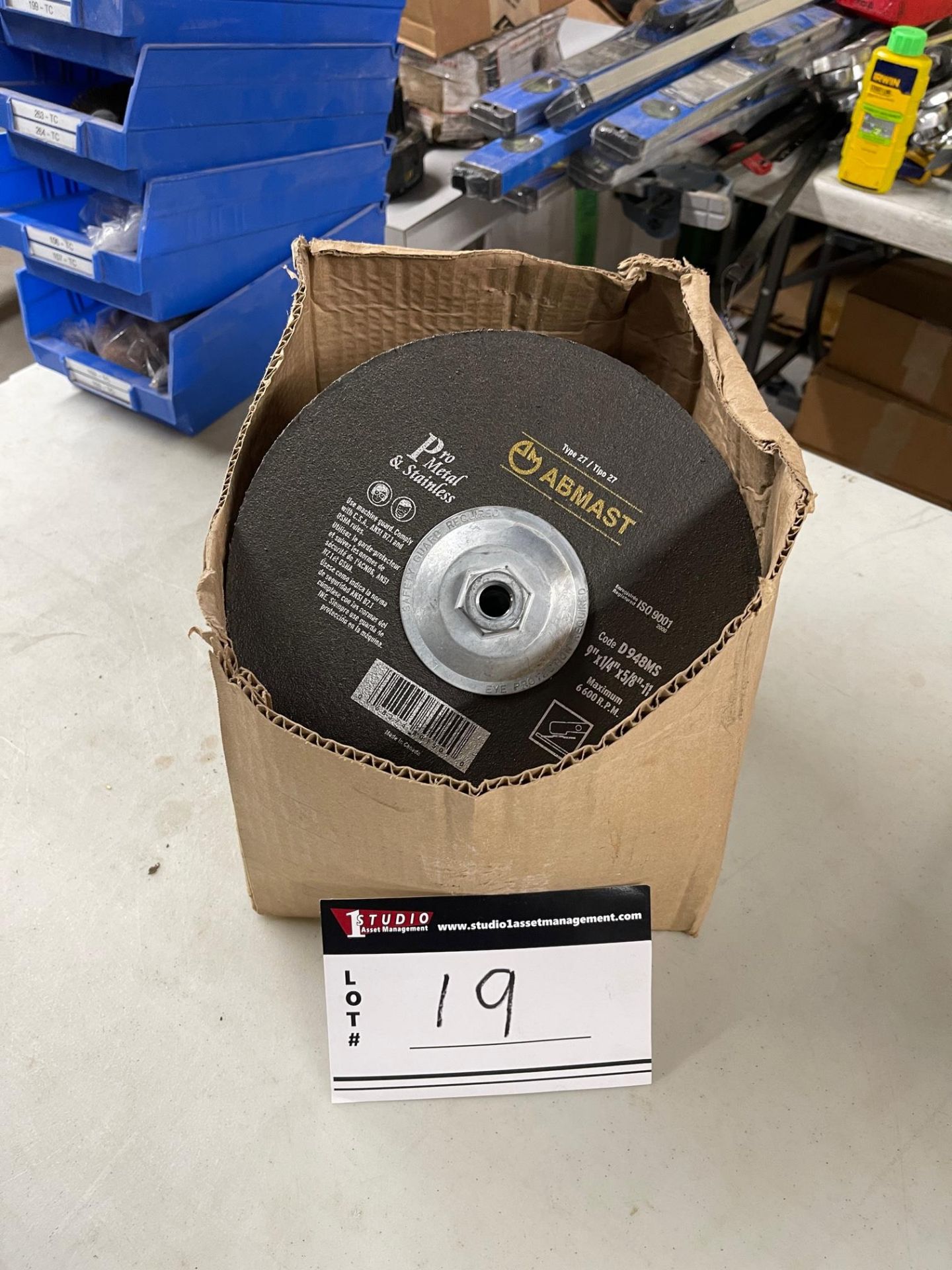 LOT/ ABMAST GRINDING WHEELS, QTY 10, 9" X 1/4" X 5/8" -11 THREAD - Image 3 of 4