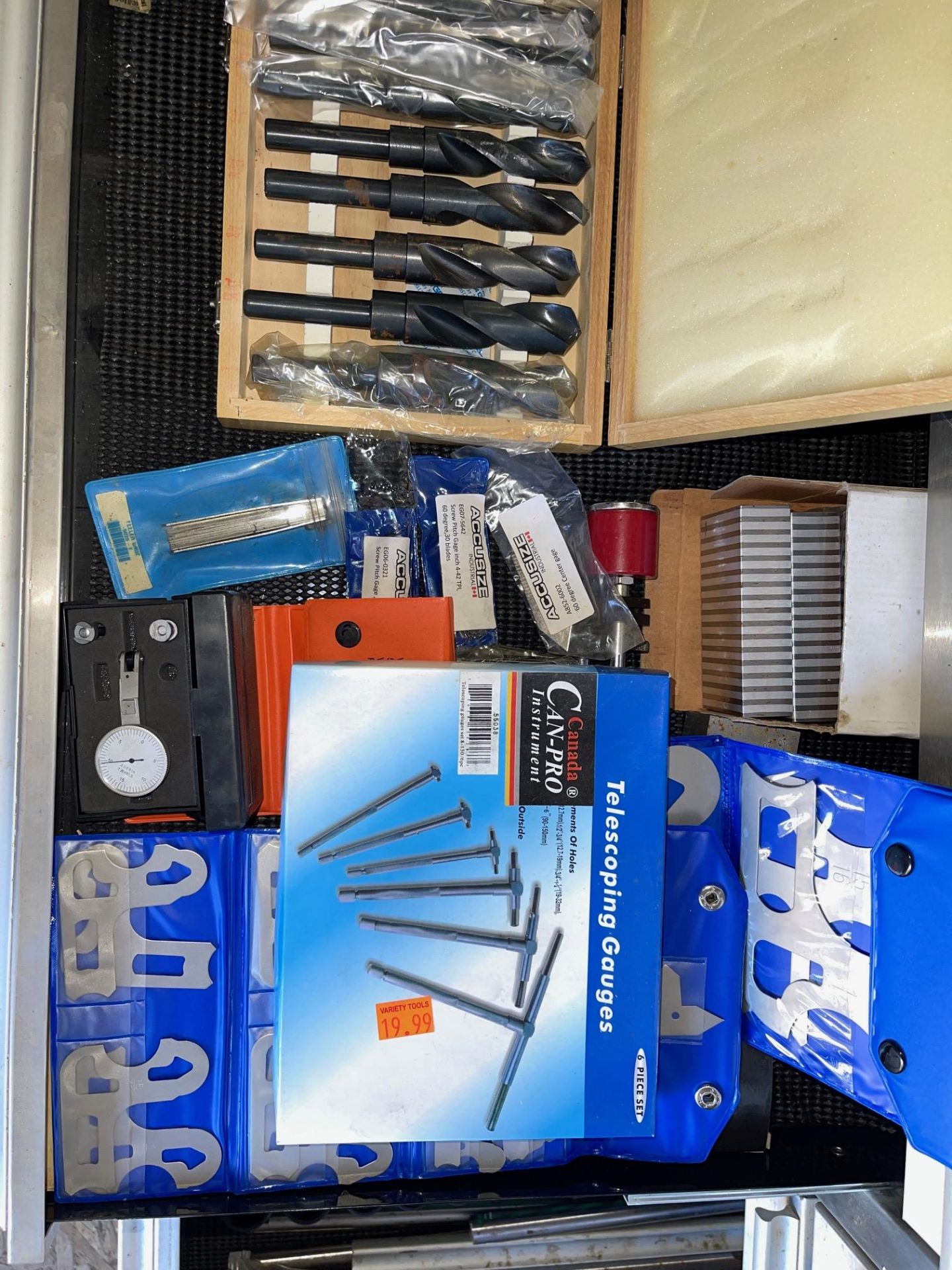 LOT/ BLOCKS AND GAUGES, LARGE DRILL SET - Image 3 of 6