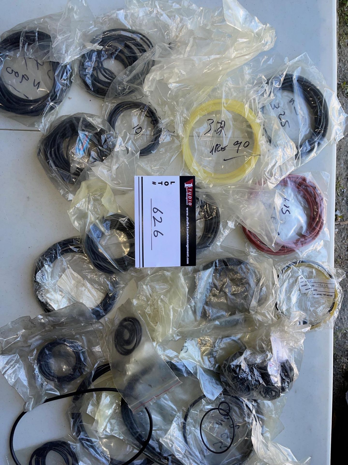 LOTS/ GASKET CIRCULAR RINGS, VARIOUS SIZES