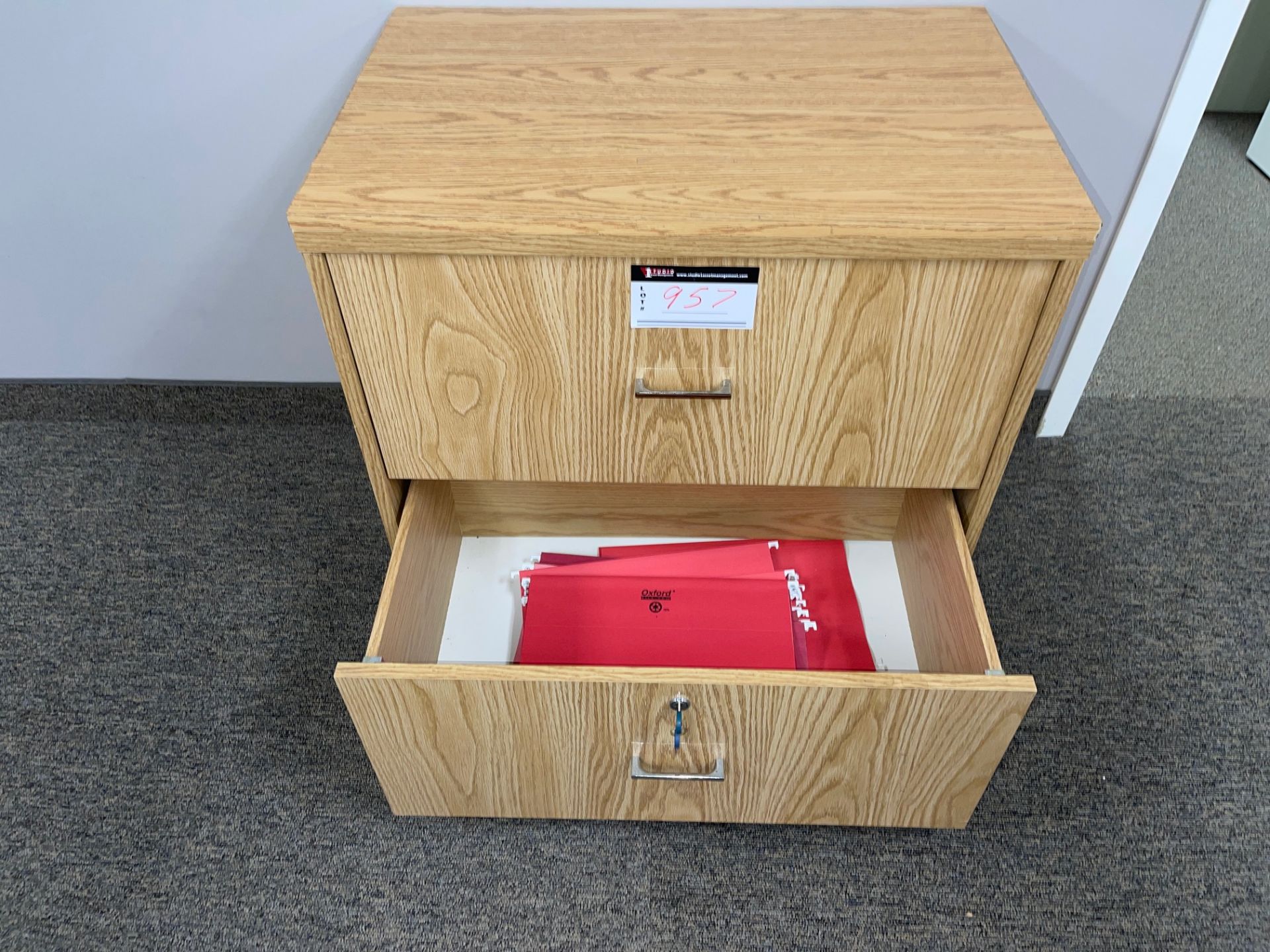 2-DRAWER LATERAL FILING CABINET - Image 2 of 3
