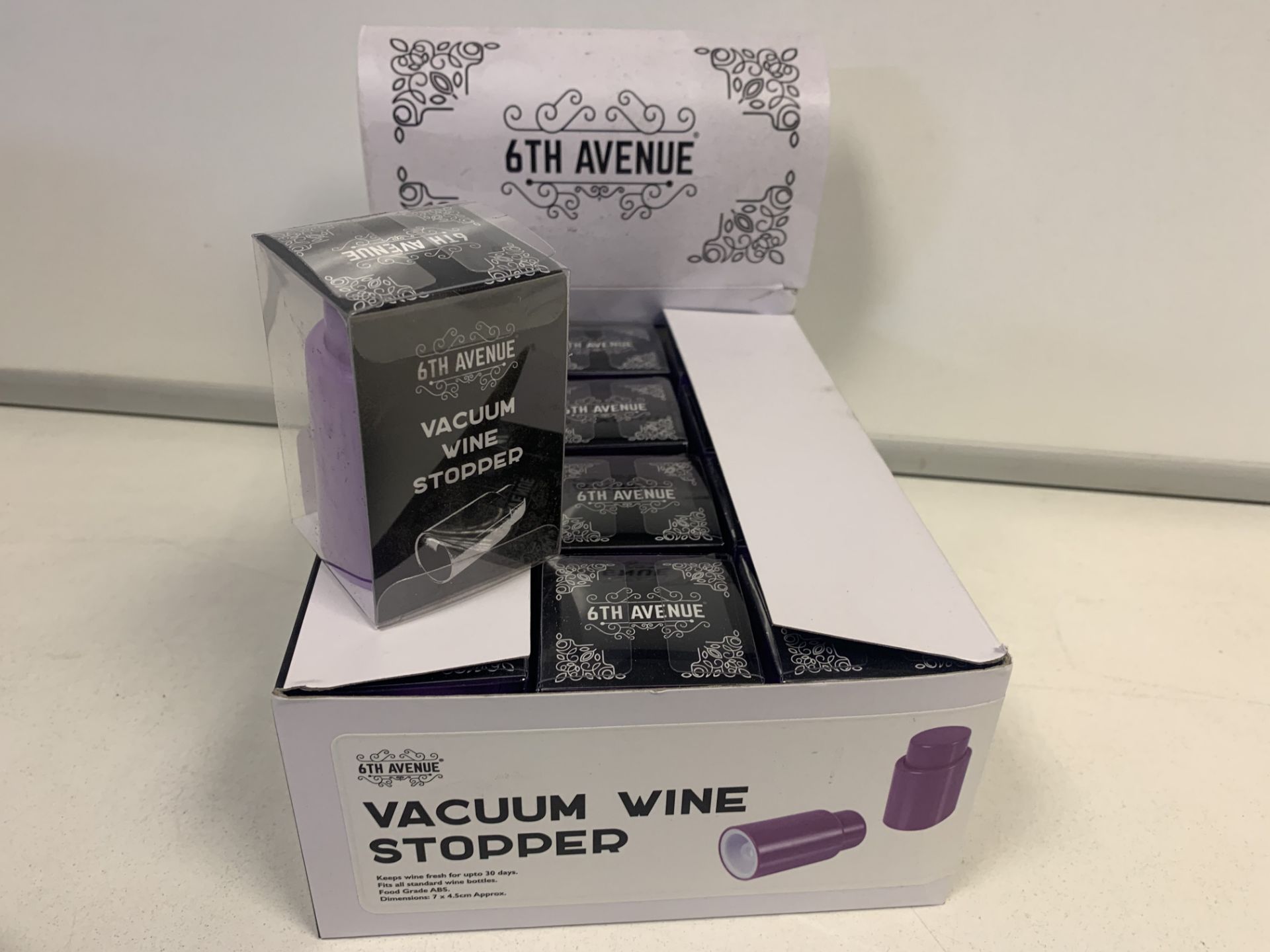 192 X BRAND NEW BOXED 6TH AVENUE VACUUM WINE STOPPERS IN 2 BOXES