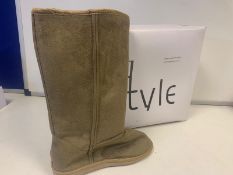 20 X BRAND NEW BOXED EQ STYLE WINTER BOOTS CAMEL SIZES 3 AND 7 4 IN 2 BOXES