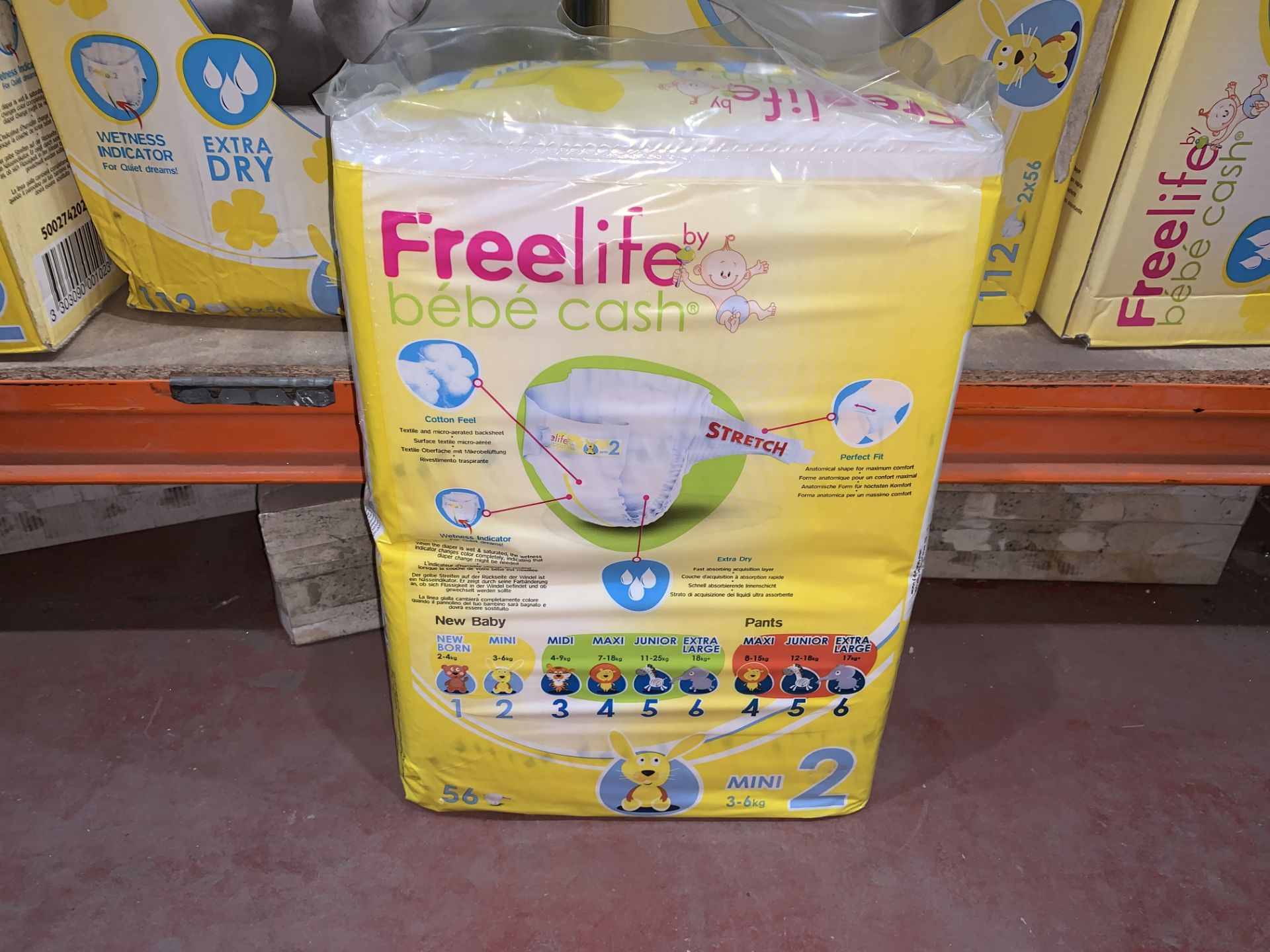 224 X FREELIFE BY BEBE CASH MINI 2 NAPPIES IN 2 BOXES