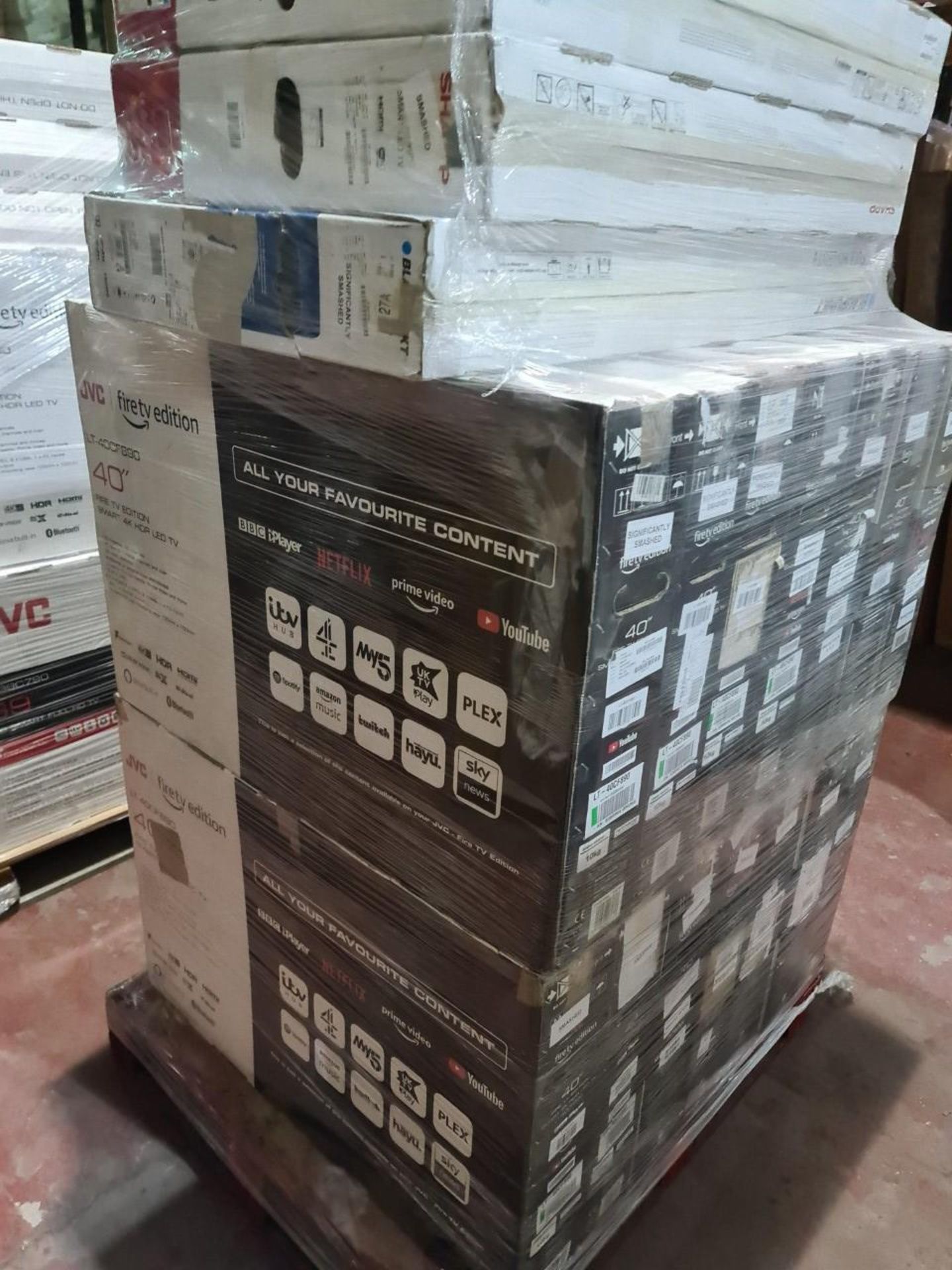 (J183) PALLET TO CONTAIN 12 x VARIOUS RETURNED TVS TO INCLUDE JVC 40 INCH, BLAUPUNKT 40 INCH.