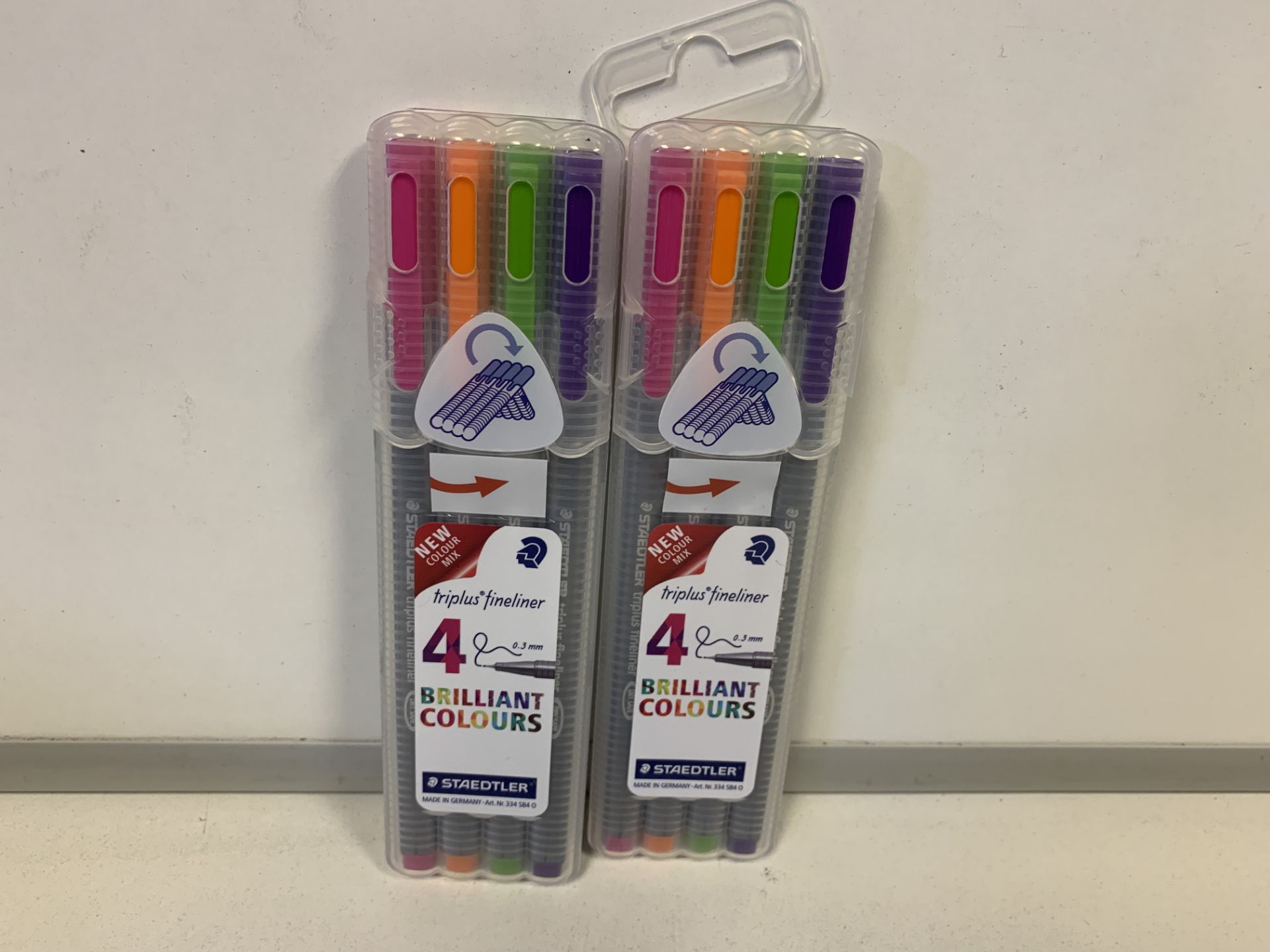 40 X PACKS OF 4 STAEDLER TRIPLUS FINELINER COLOURED PENS