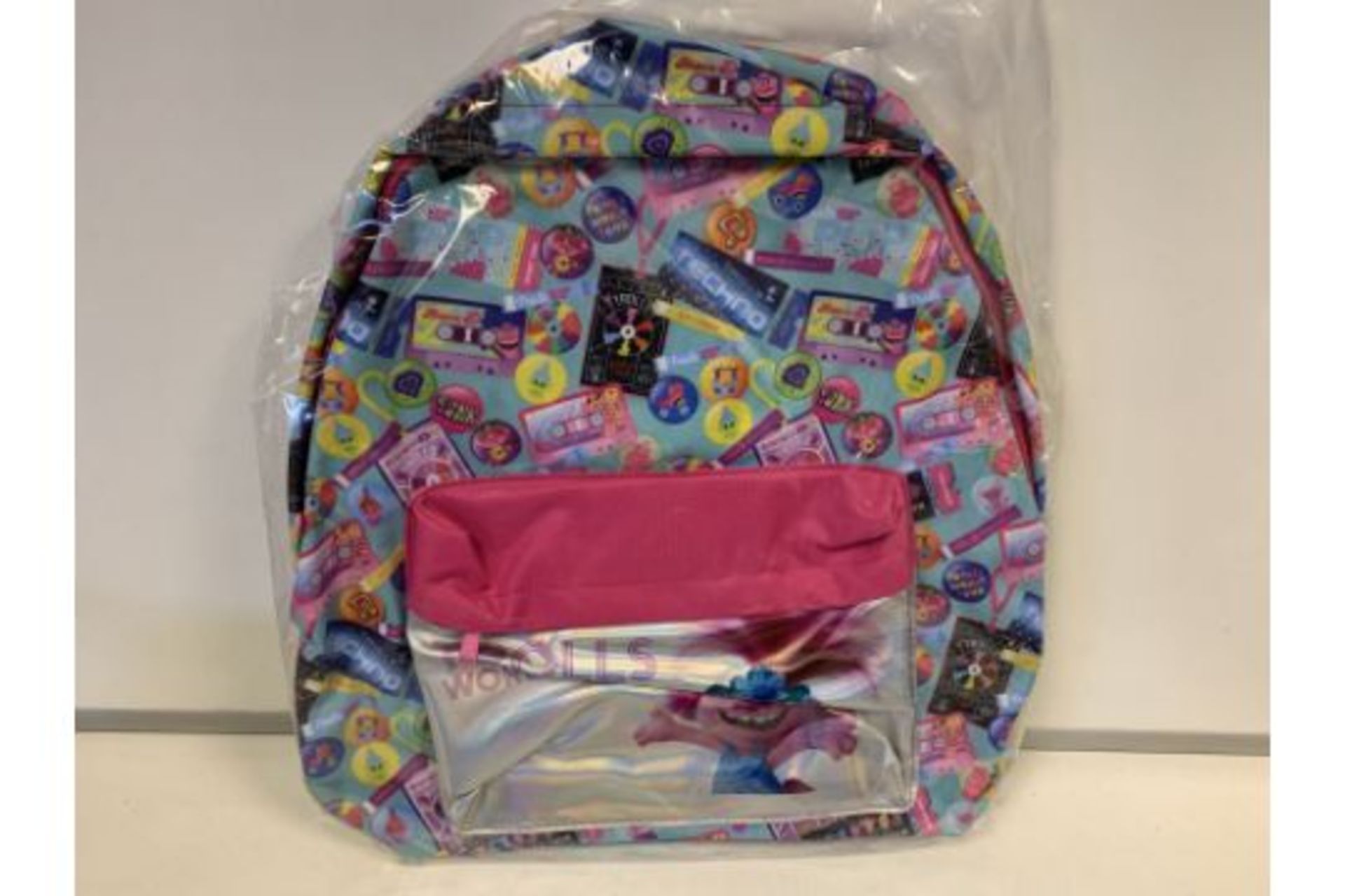 24 X BRAND NEW TROLLS MULTI COLOURED BACK PACKS IN 2 BOXES