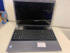 DELL STUDIO 1737 LAPTOP WINDOWS 10 17 INCH SCREEN 250GB HARD DRIVE WITH CHARGER