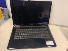 DELL 1545 LAPTOP WINDOWS 10 250GB HARD DRIVE WITH CHARGER