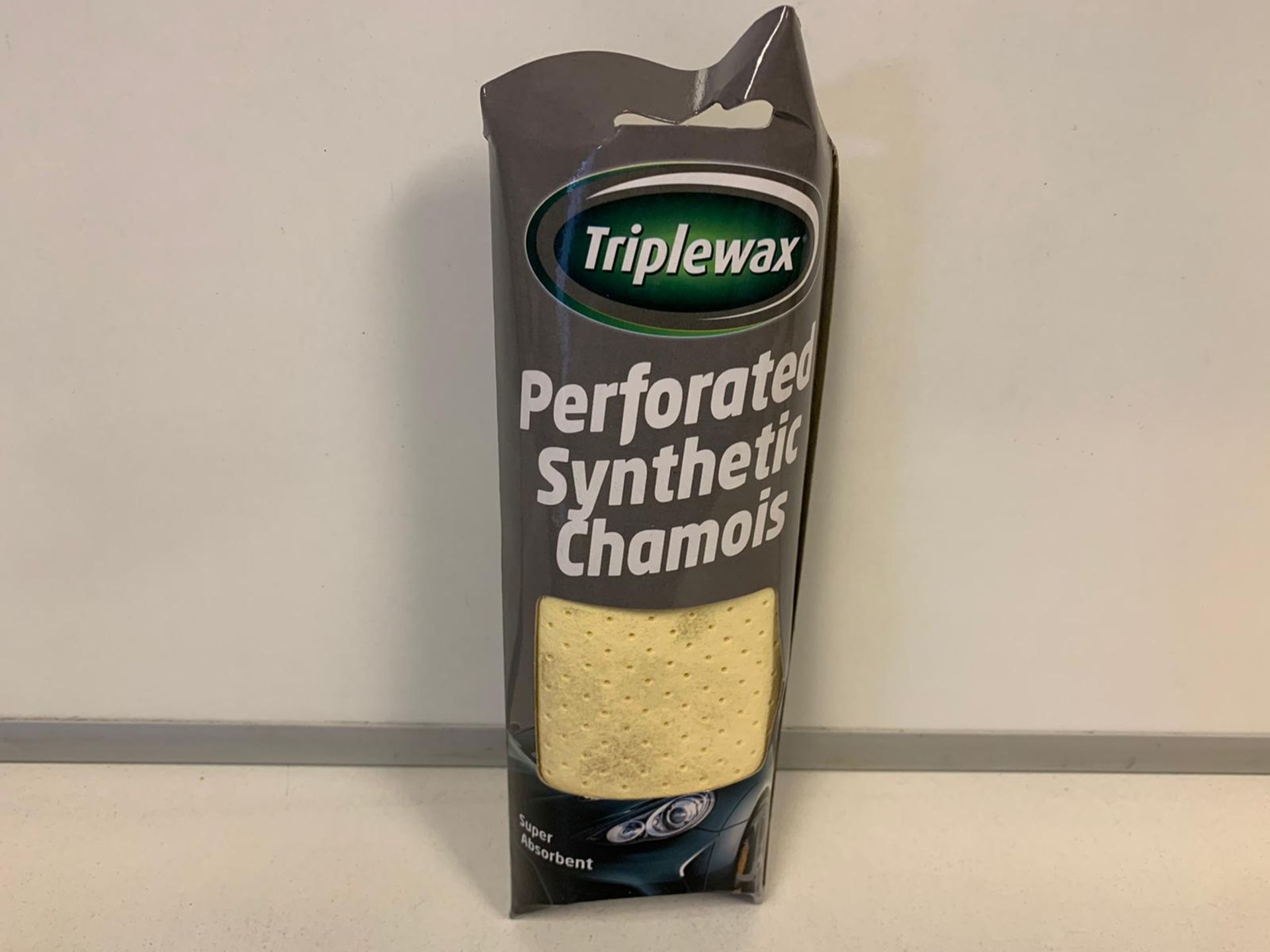 108 X BRAND NEW TRIPLEWAX PERFORATED SYNTHETIC CHAMOIS