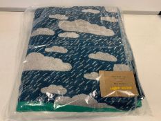 10 X BRAND NEW BOXED DONNA WILSON RAINY DAY GREEN BATH SHEETS 100 X 150CM RRP £36 EACH