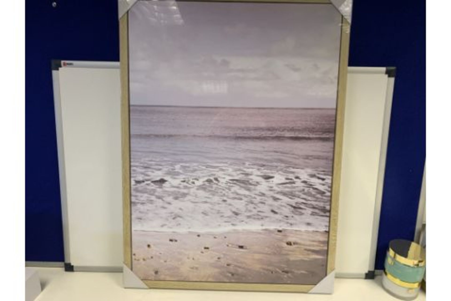 42 X BRAND NEW BOXED ARTHOUSE SERENITY BEACH FRAMED CANVAS 77 X 57 X 2.5CM RRP £29.99 EACH (694/12)