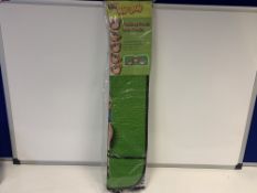 50 x NEW AUTO CARE KIDS STUFF FOLDING FRONT SUN SHADES. SUITABLE FOR FRONT WINDSCREEN. HELPS KEEP