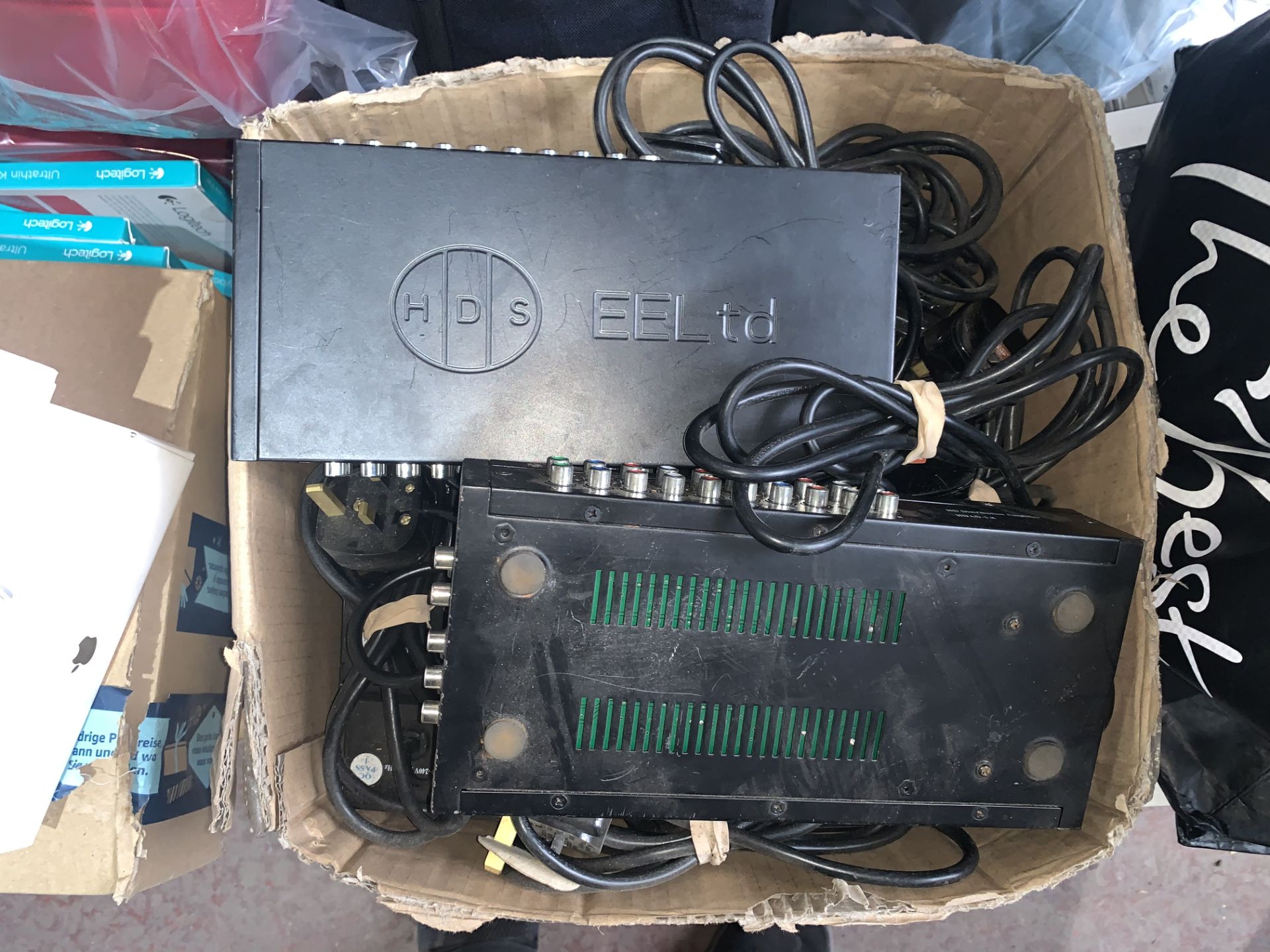 BOX OF VARIOUS AMPS (ALL POWER ON)